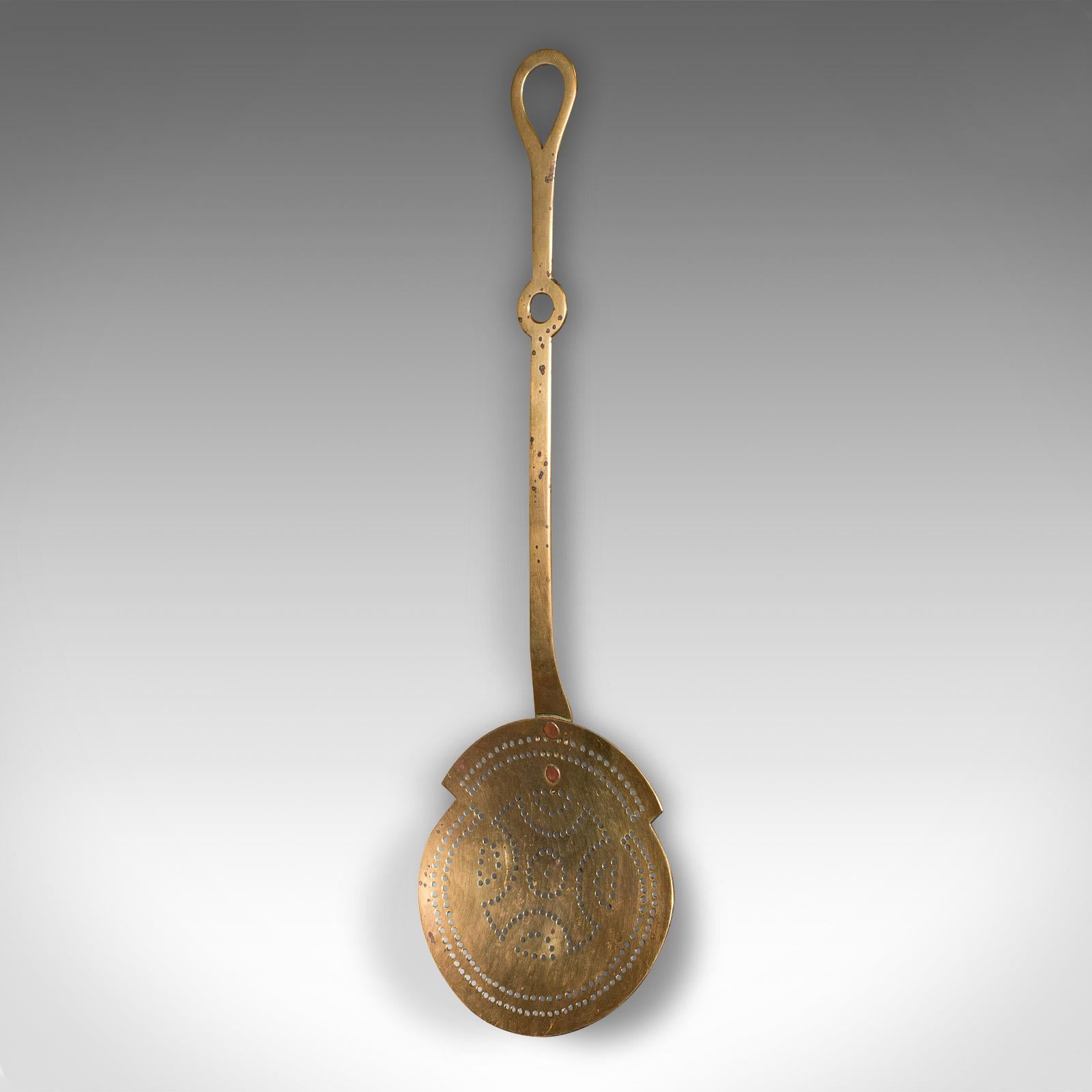 Georgien Couteau Muffin ancien, anglais, laiton, outil de cheminée, géorgien, vers 1800 en vente