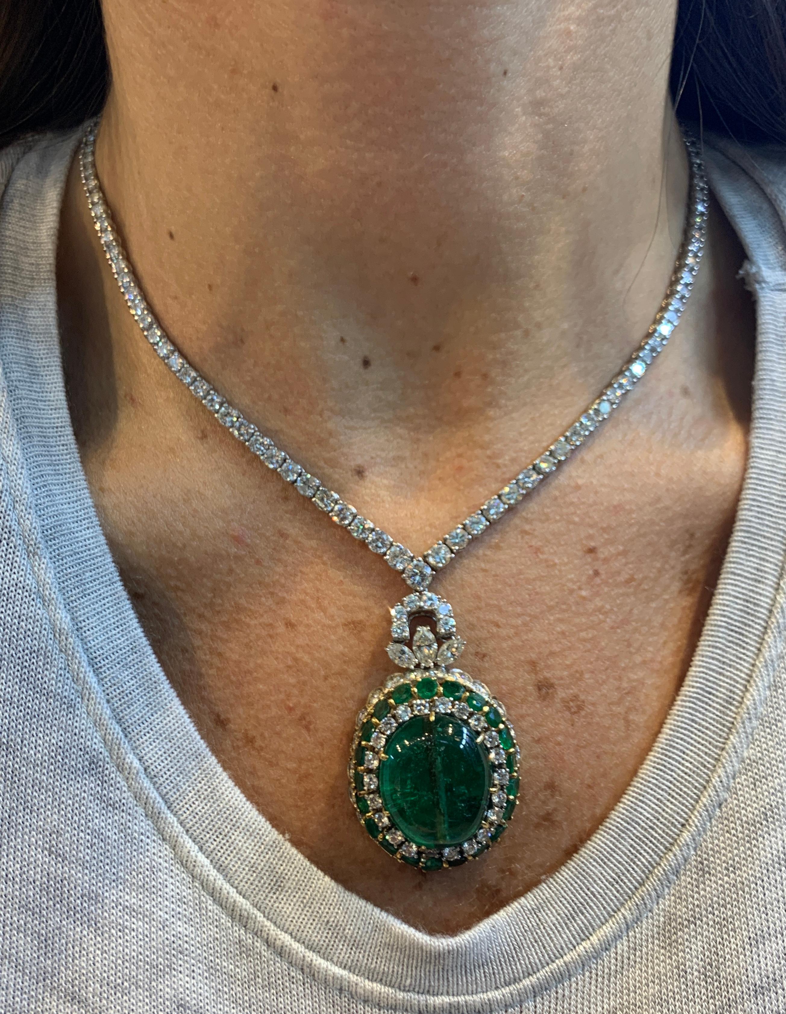 Vintage Style Emerald Green Antique Gold Luxury Pendant Necklace N485 