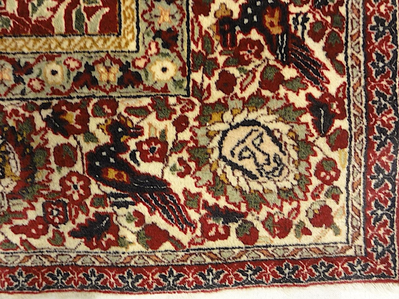 Antiker indischer kaiserlicher Mogulteppich (20. Jahrhundert) im Angebot