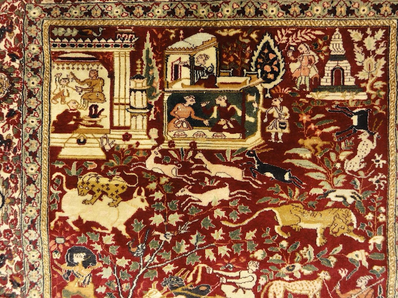 Antiker indischer kaiserlicher Mogulteppich (Wolle) im Angebot