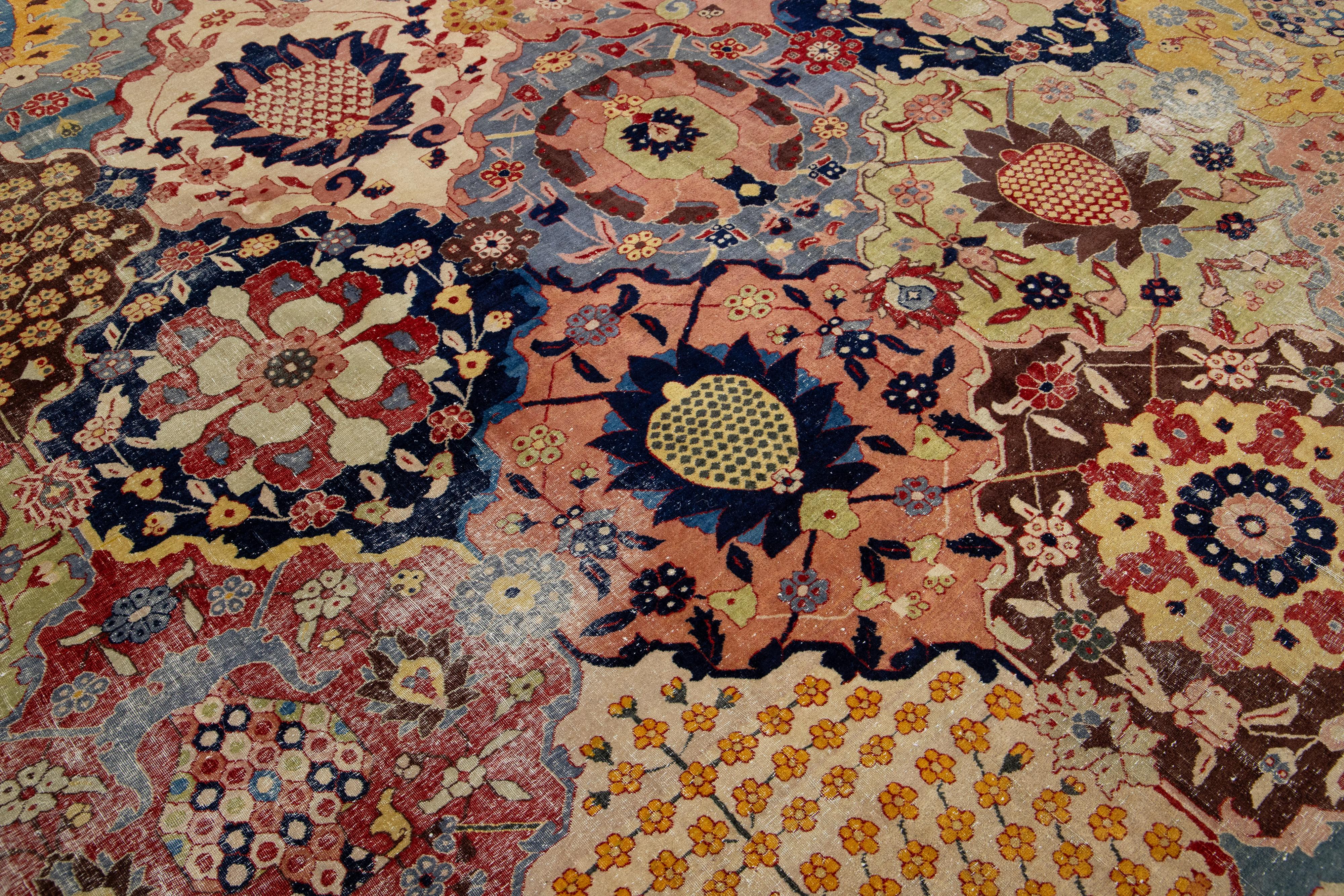Tapis persan Tabriz Allover conçu à partir des années 1900 en vente 2