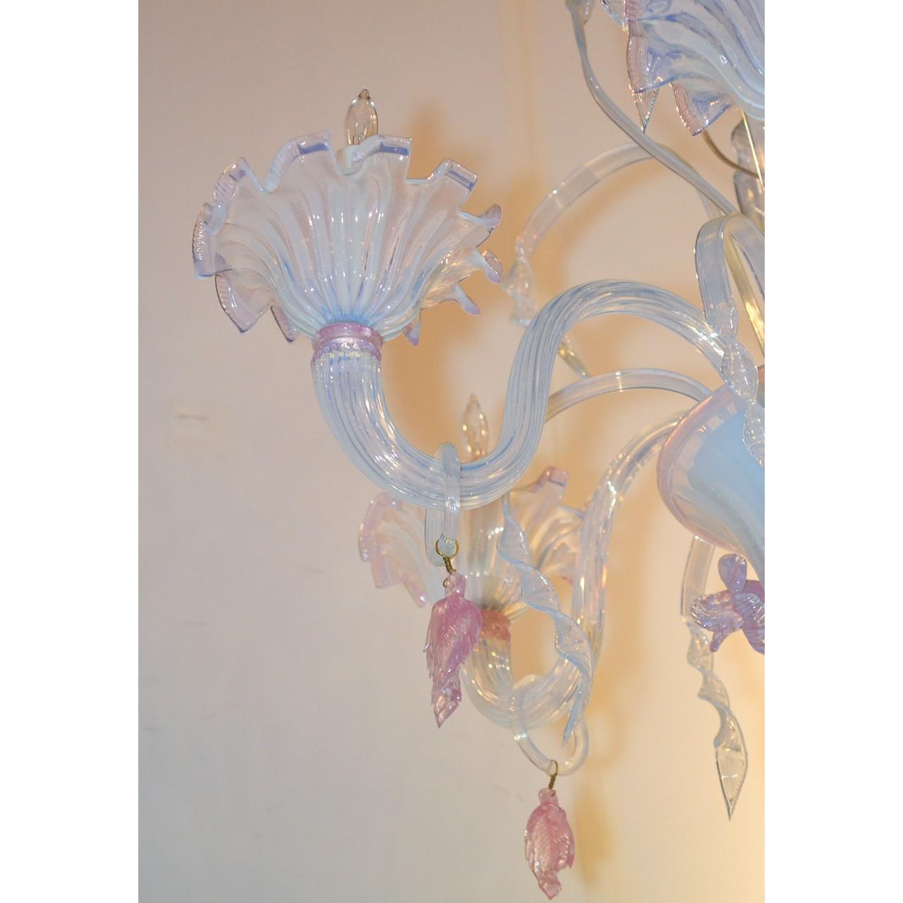 Antique Murano Blown Glass Opalescent Chandelier In Good Condition In Dallas, TX
