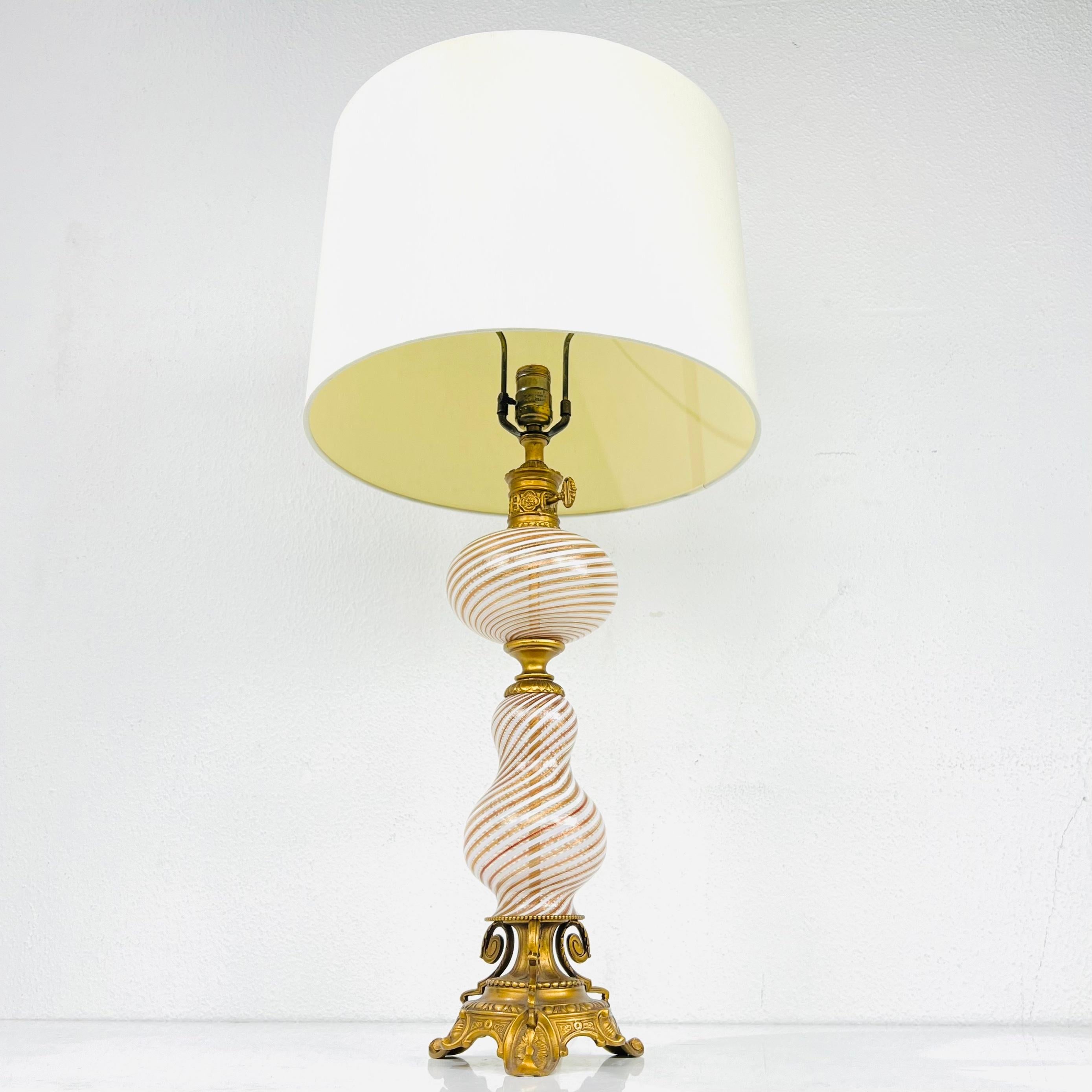 Lampe ancienne en verre de Murano par Dino Martens Bon état - En vente à Dallas, TX