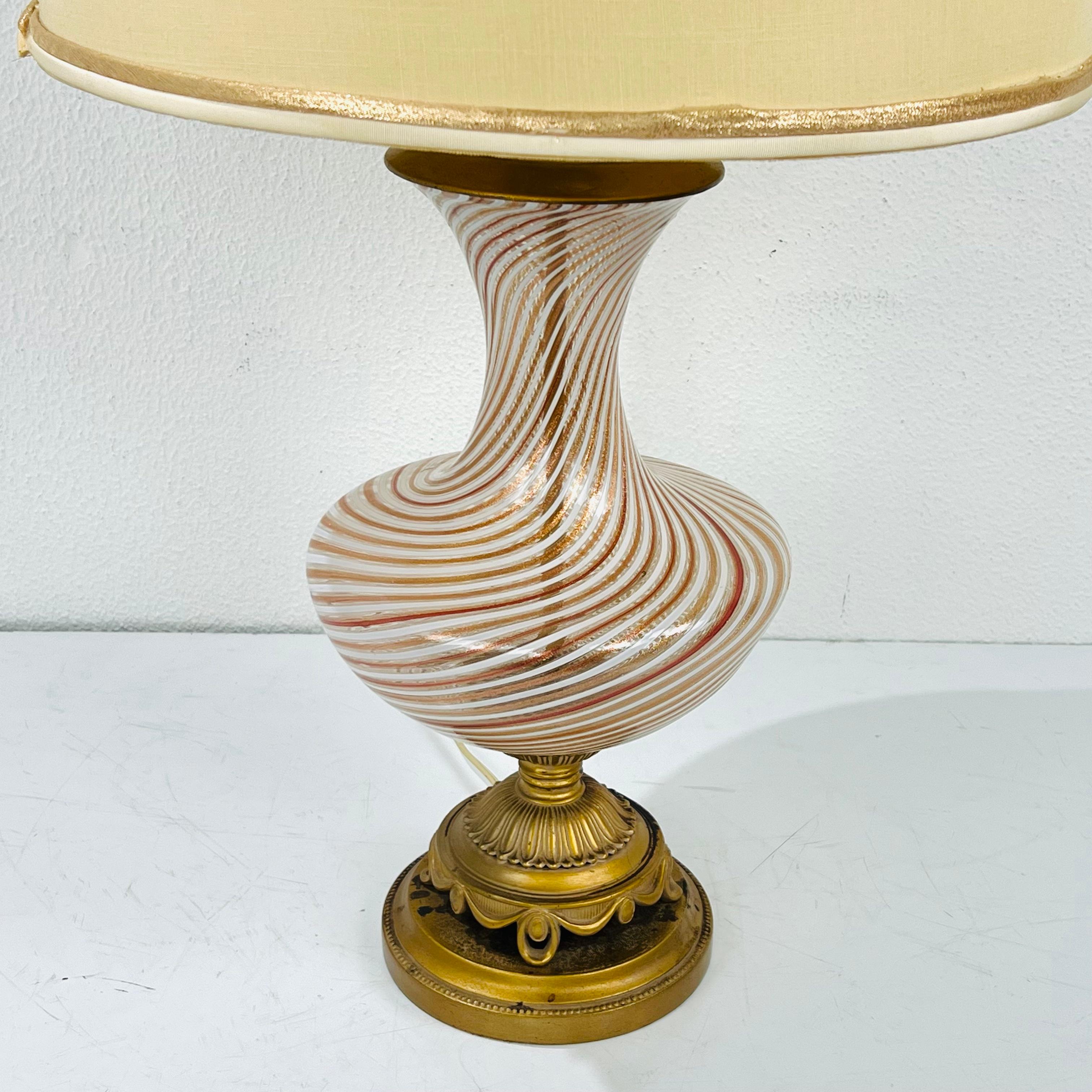 Antike Murano-Glaslampe von Dino Martens (Mitte des 20. Jahrhunderts) im Angebot