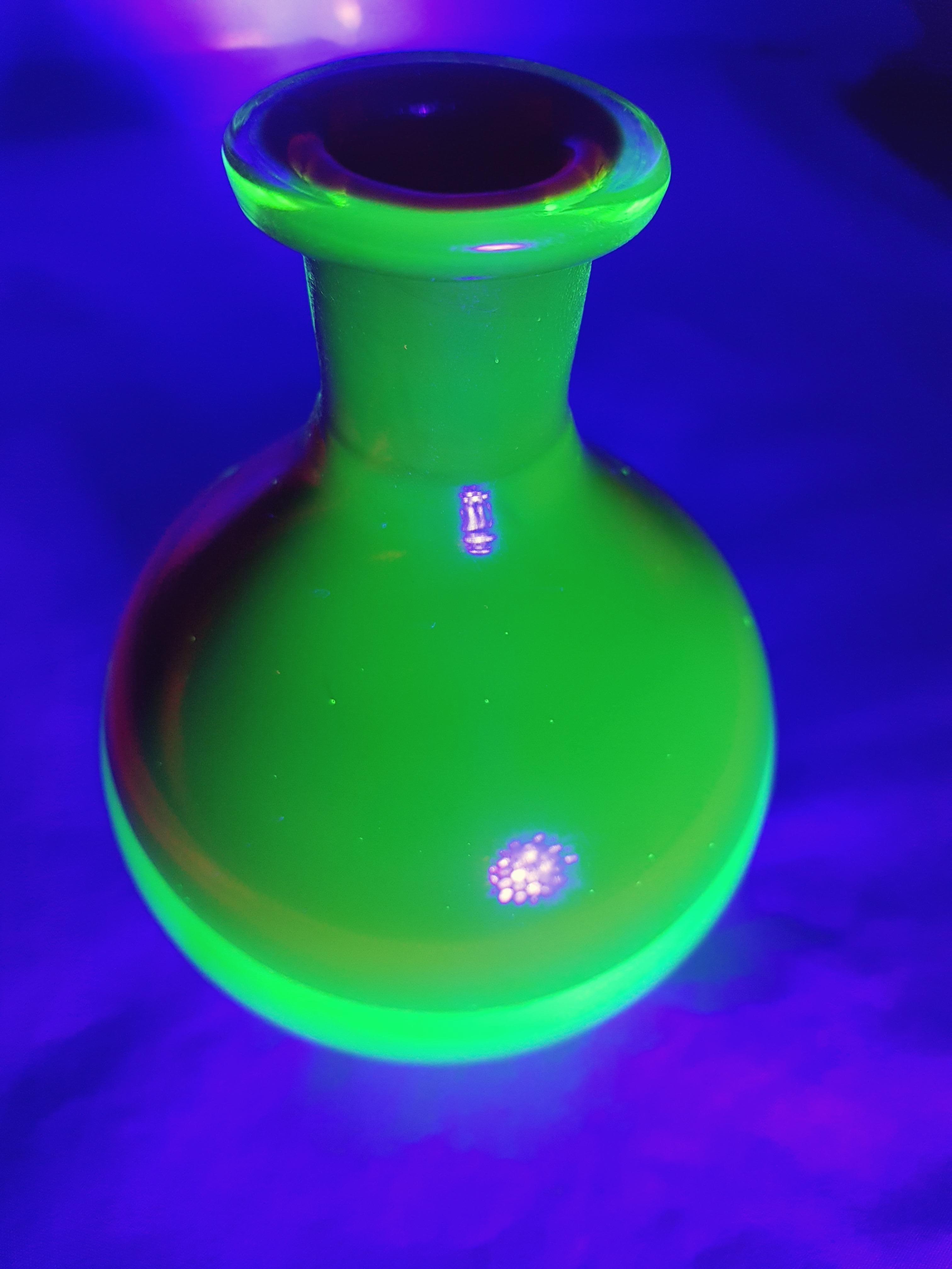 Other Antique Murano Glass Somerso Uranium Vase