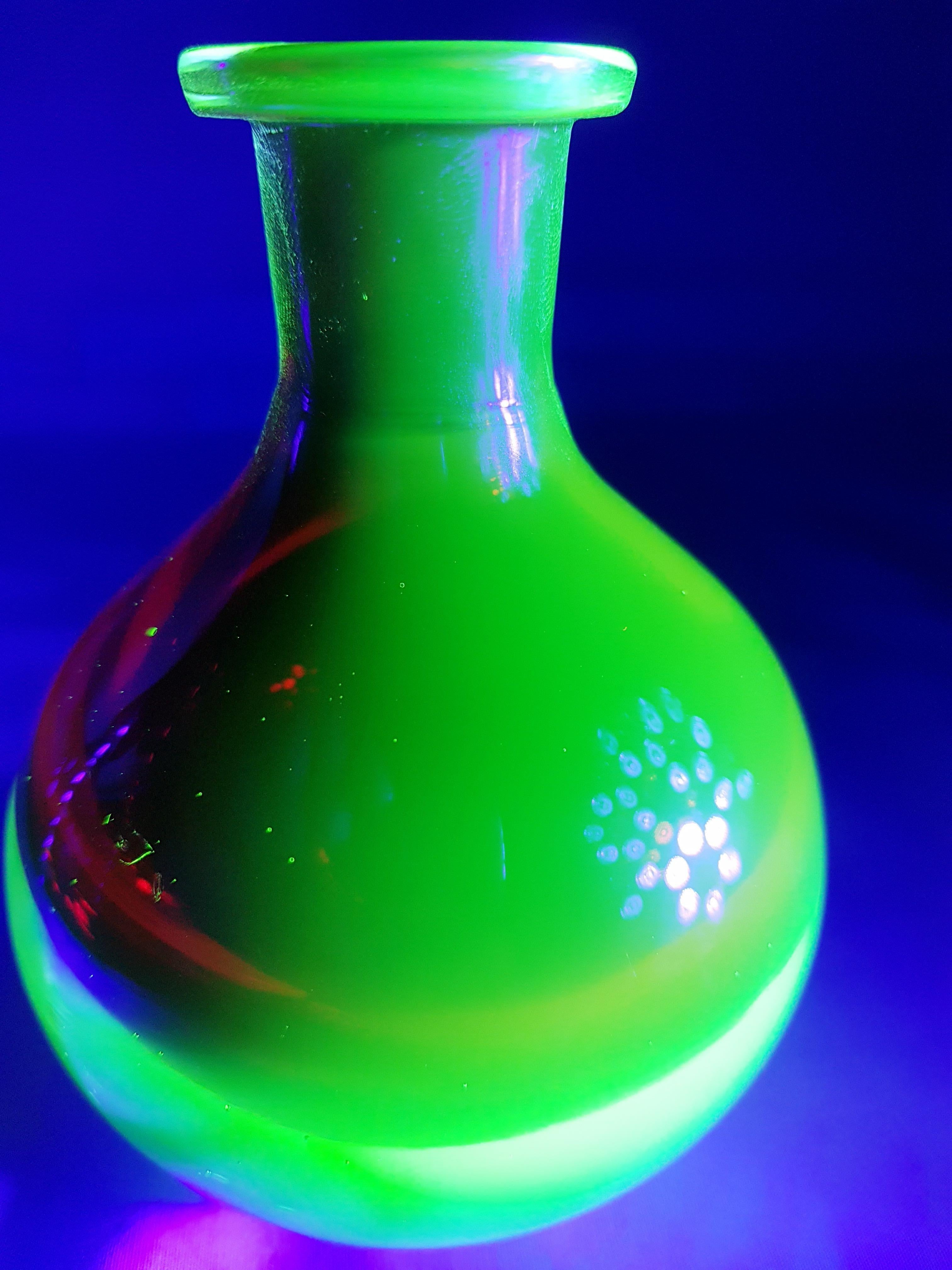 Mid-20th Century Antique Murano Glass Somerso Uranium Vase