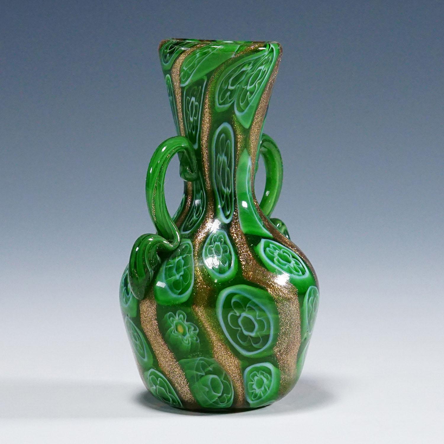 Hand-Crafted Antique Murrine Vase with Aventurine, Fratelli Toso Murano ca. 1920s