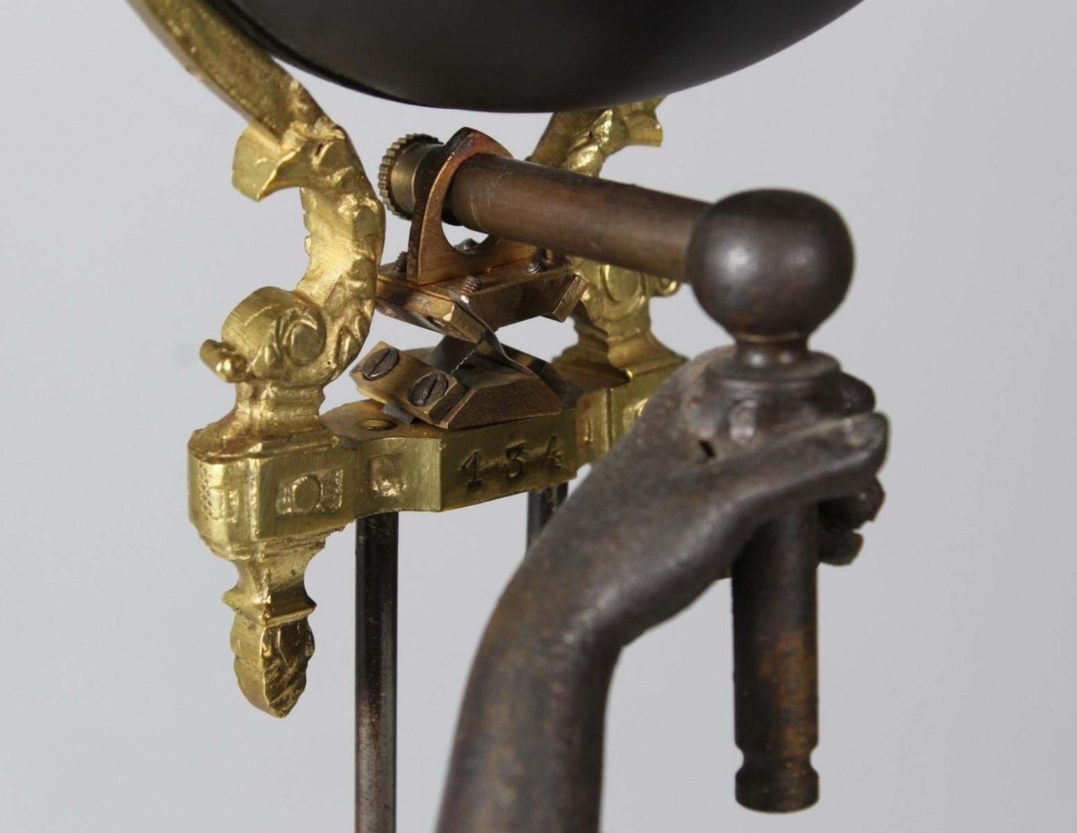 Antike Mystery-Kaminuhr, Mysterieuse Pendule, Frankreich, um 1900 (Französisch)