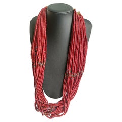 Collier ancien en perles de cœur blanc Naga Konyak, Inde du Nord, Bijoux tribaux asiatiques