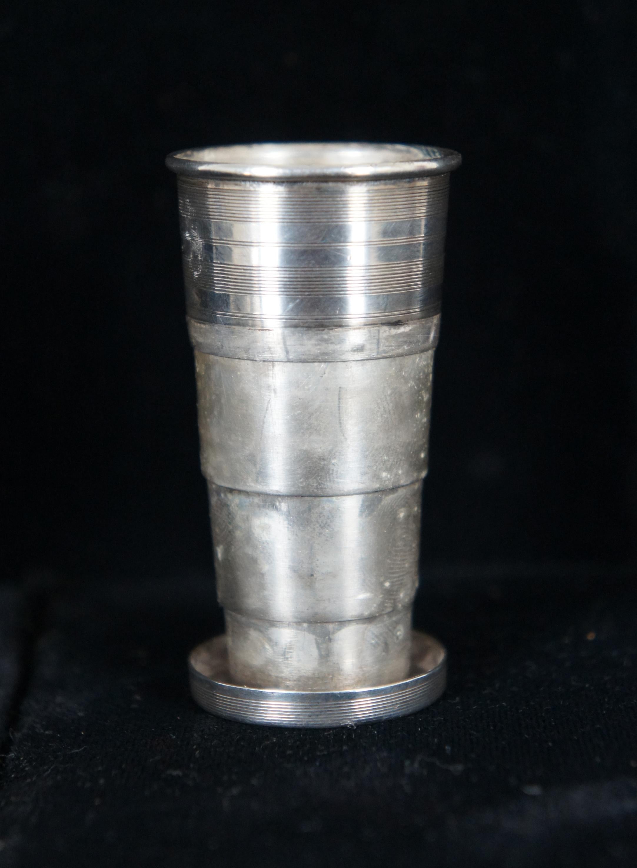 Antique Napier Art Deco Hammered Sterling Silver Flask Collapsible Cup Cap 1