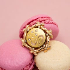 Antique Napoleon III Brooch: Art Nouveau: 18K solid Gold and white pearl