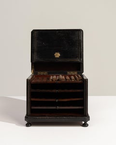 Antiker Zigarrenhumidor im Napoleon-III.-Stil, warmbraunes Holz, 1880–1889