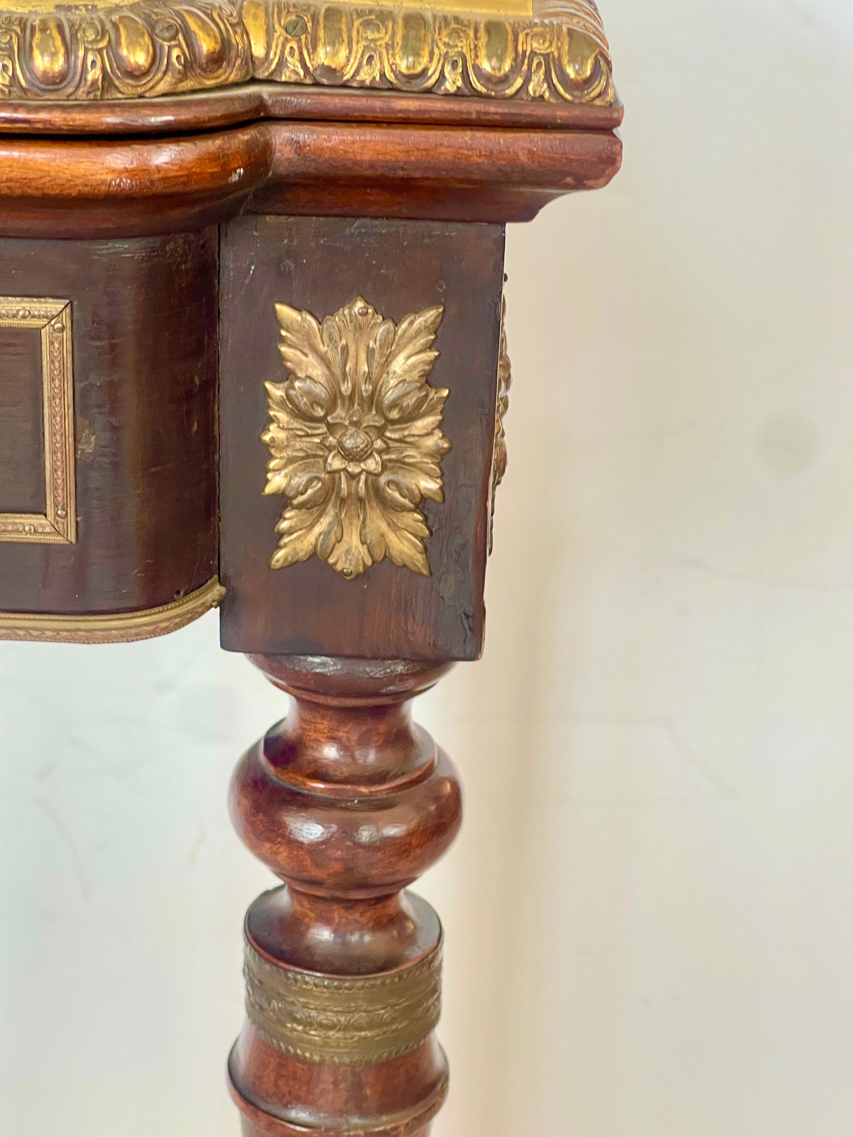 Ancienne table à cartes, console, Napoléon III, en Wood Foldes ébonisé en vente 2