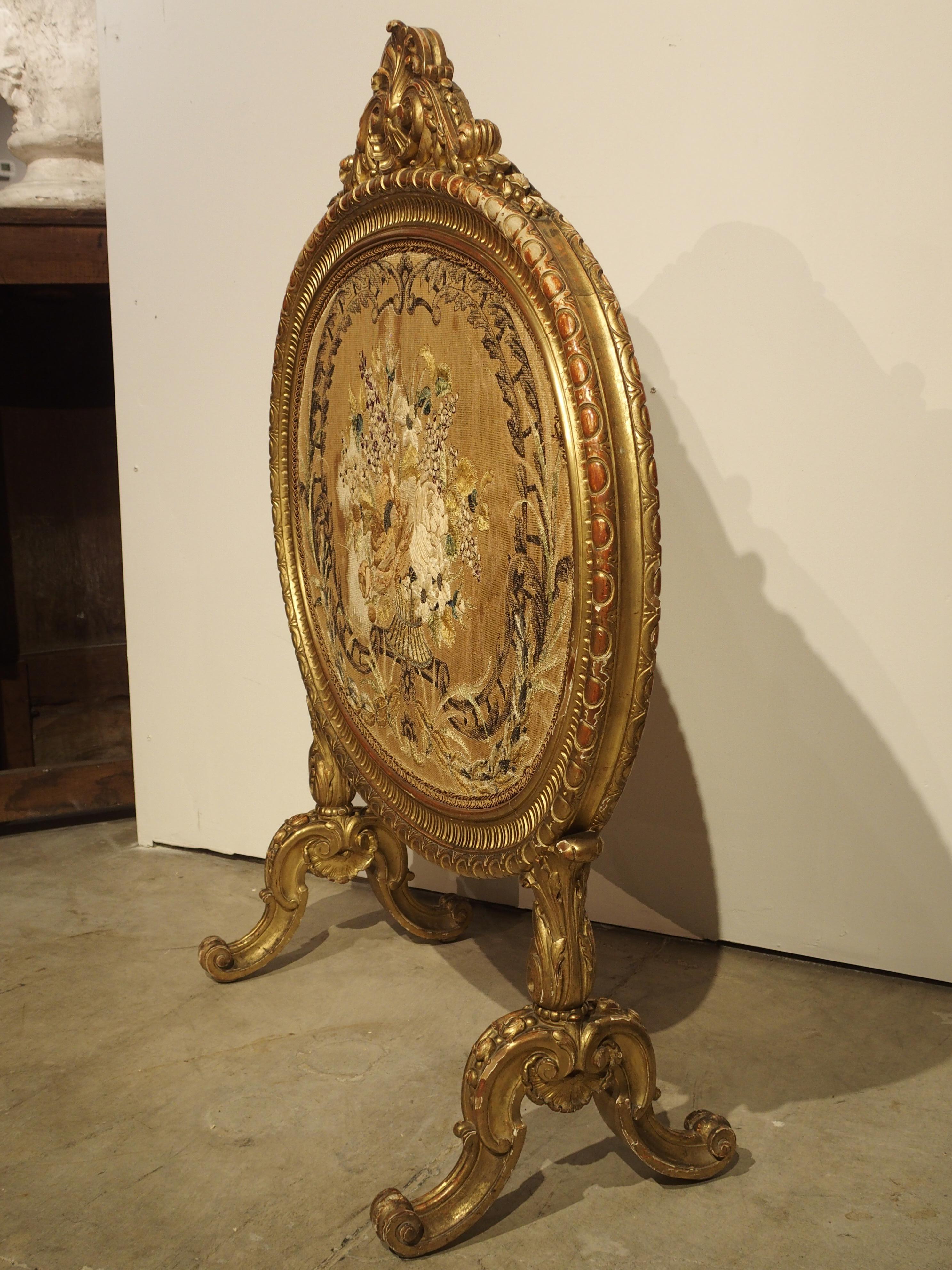 Soie Pare-étincelles ancien Napoléon III en bois doré, France en vente