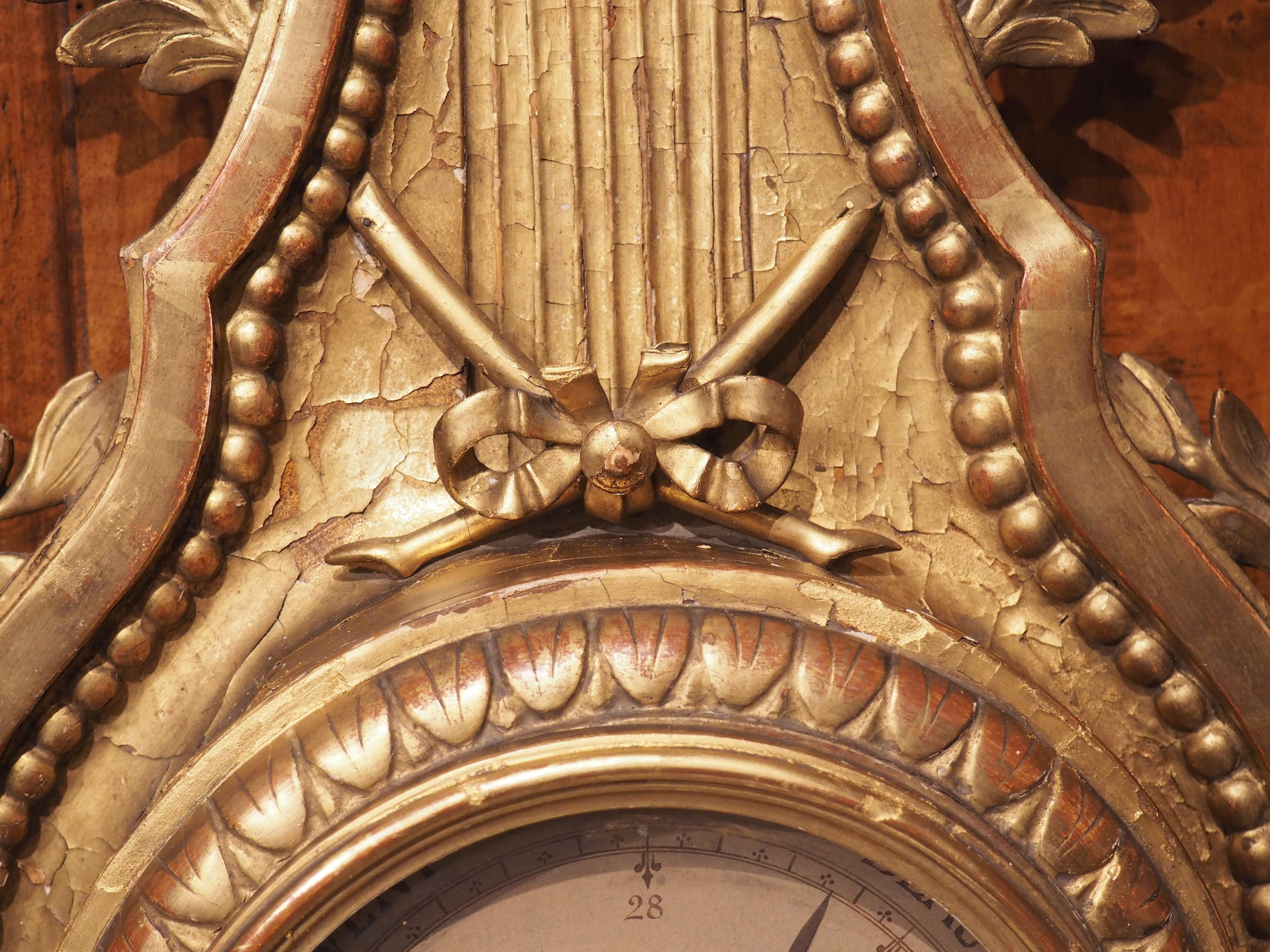 Ancien baromètre parisien en bois doré Napoléon III, 