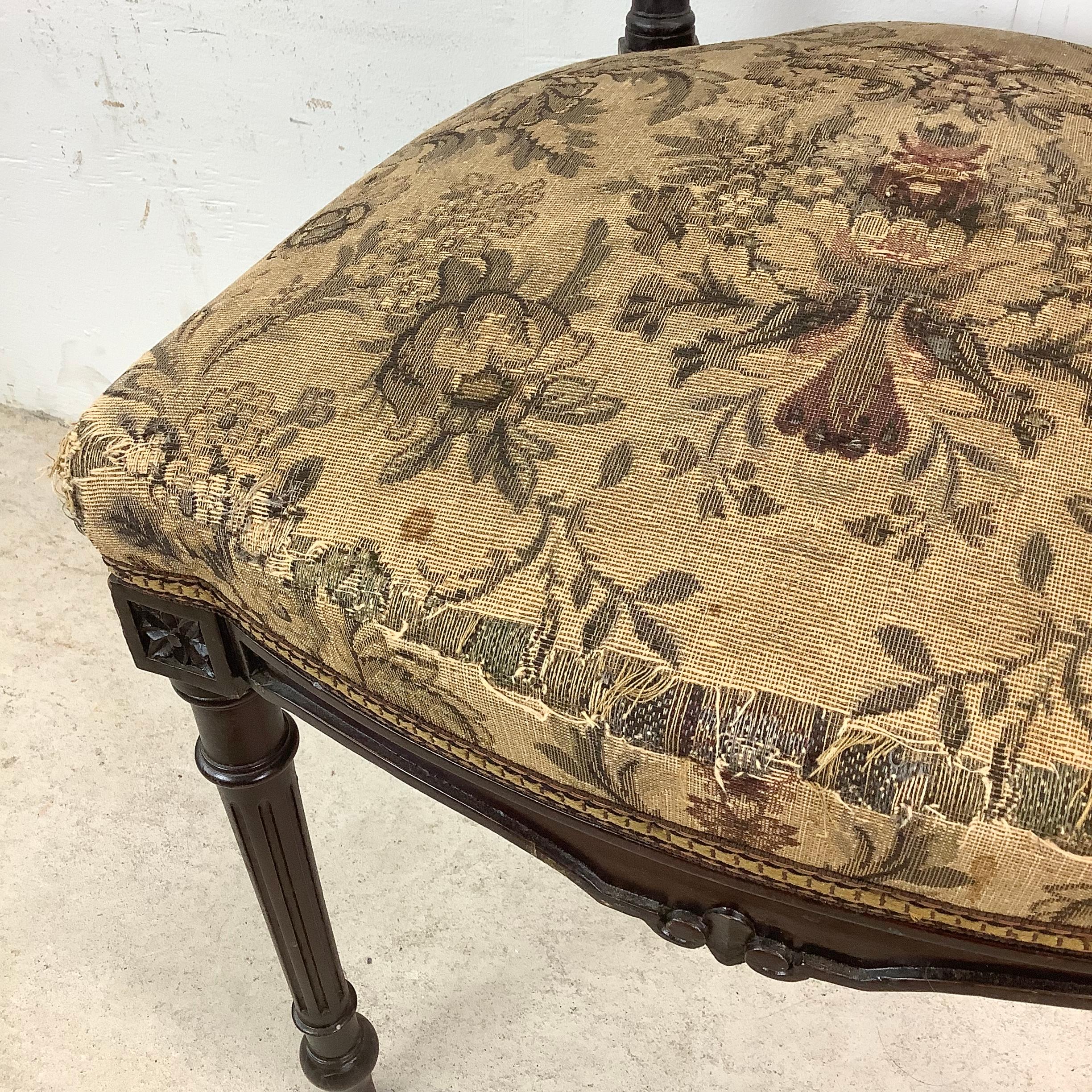 Chaise d'appoint ancienne de style Napoléon III en vente 5