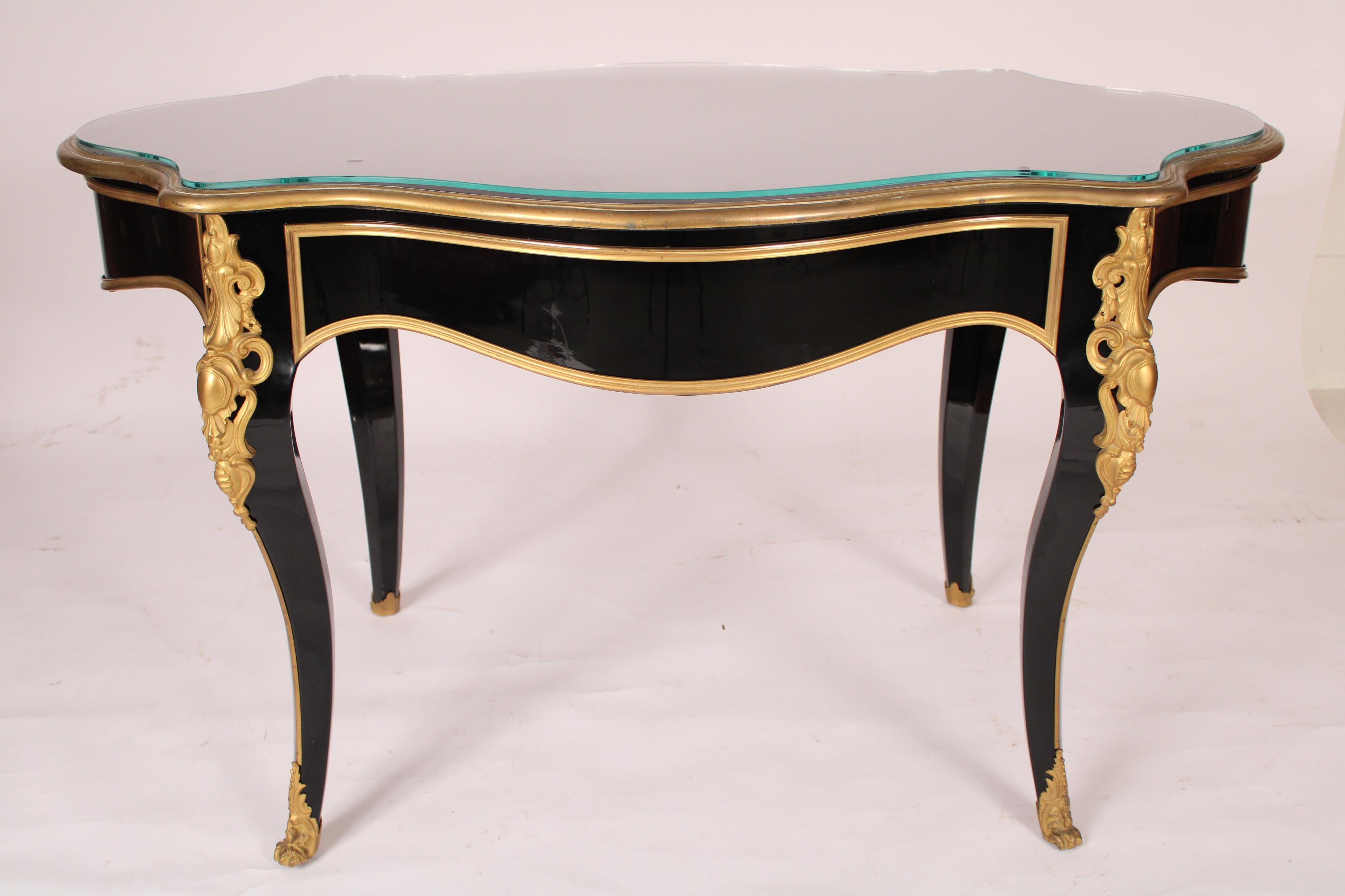 XIXe siècle Ancienne table à écrire / centre de table de style Napoléon III  en vente