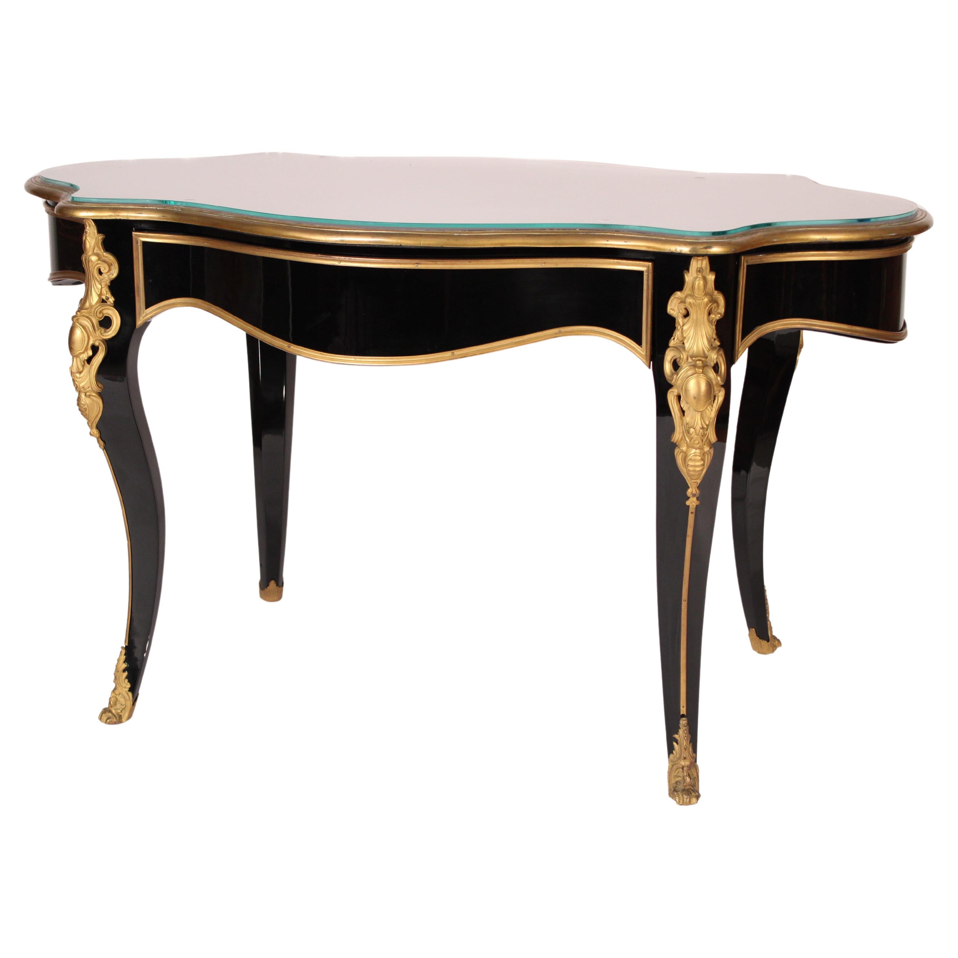 Ancienne table à écrire / centre de table de style Napoléon III  en vente