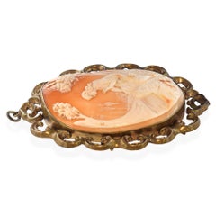 Antico ciondolo a cammeo "Narciso che guarda il riflesso".