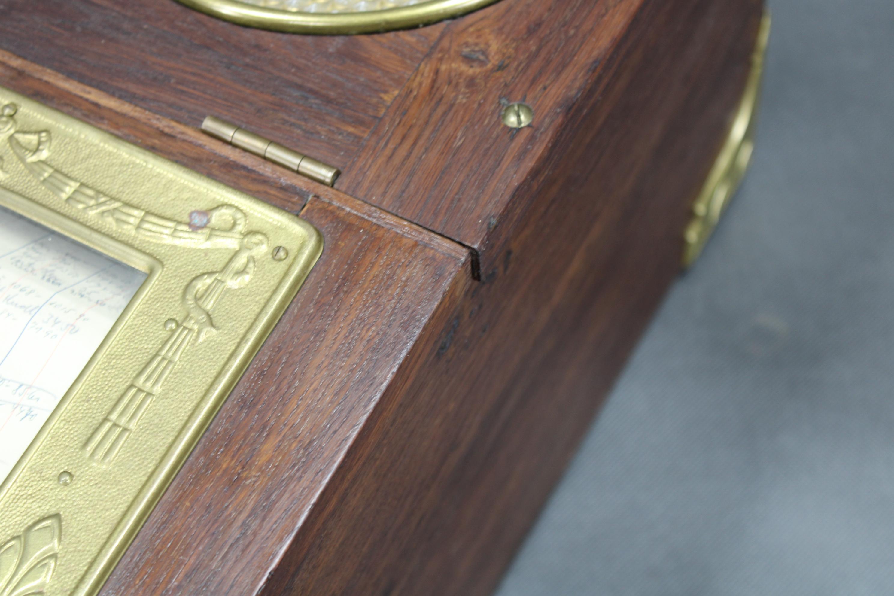 Antigua caja registradora nacional de madera en venta 9