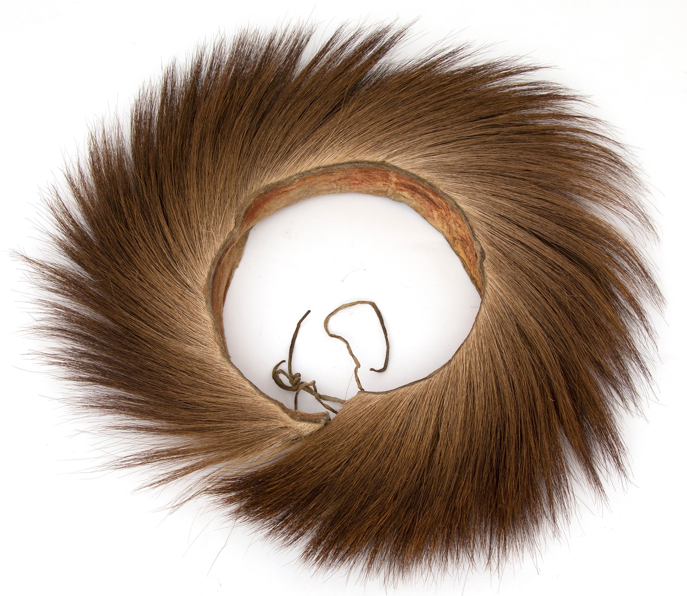 Antique Native American Hide Roach Hairpiece, Plains Indian, 19th Century In Good Condition In Denver, CO