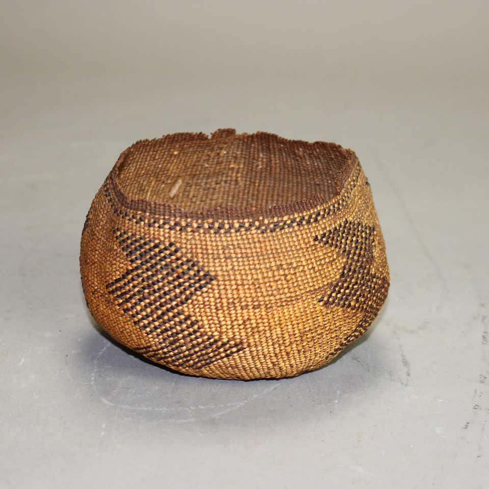 Antique Native American Indian Southwest Navajo Woven Reed Basket C1920 ...