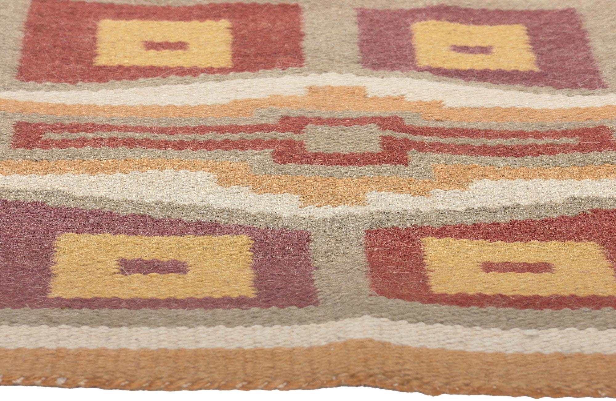 Antique Native American Indian Teec Nos Pos Navajo-Style Rug Textile In Good Condition For Sale In Dallas, TX