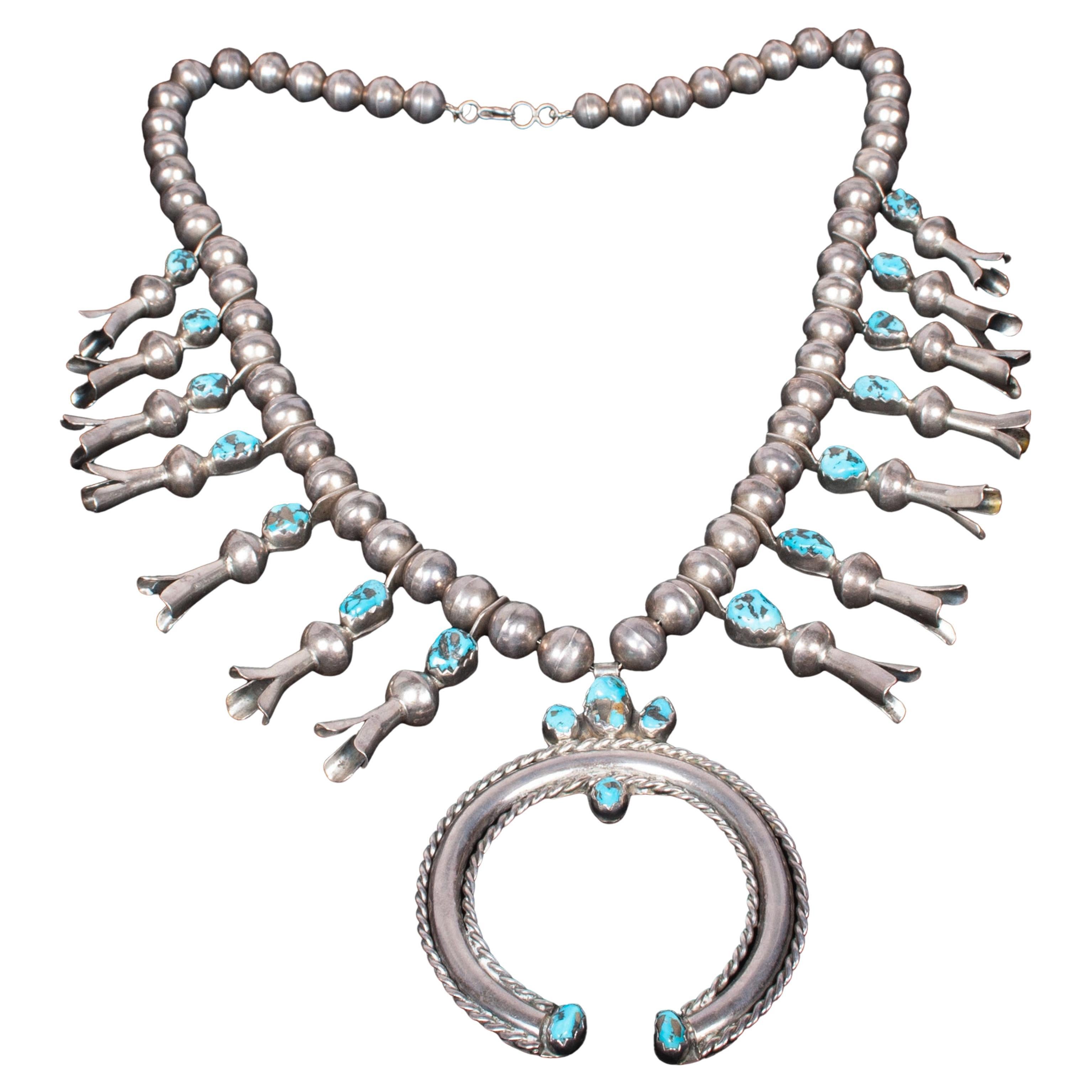 Collar antiguo Navajo nativo americano de plata de ley con flor de calabaza turquesa