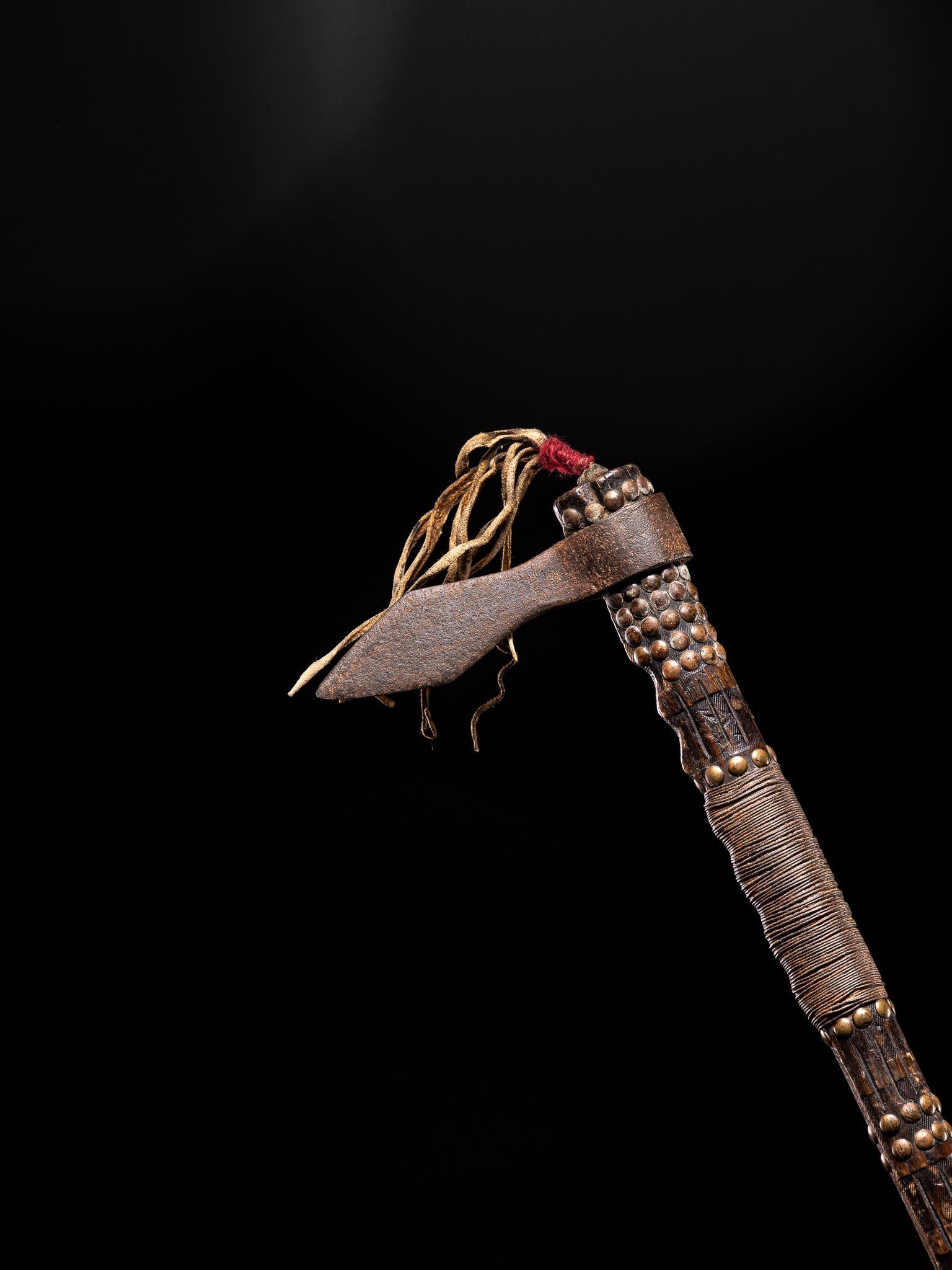 Hand-Crafted Antique Native American Plain indians Tomahawk , 19th C . For Sale