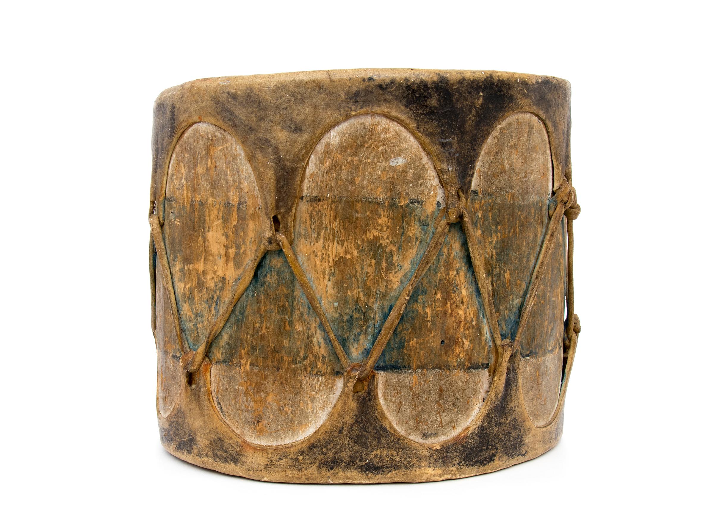 Antique Native American Southwestern Pueblo Drum, circa 1915-1930s, Brown, Black In Good Condition In Denver, CO