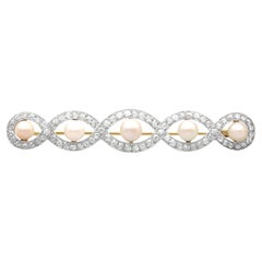 Vintage Natural Pearl and Diamond Brooch in Yellow Gold and Platinum 