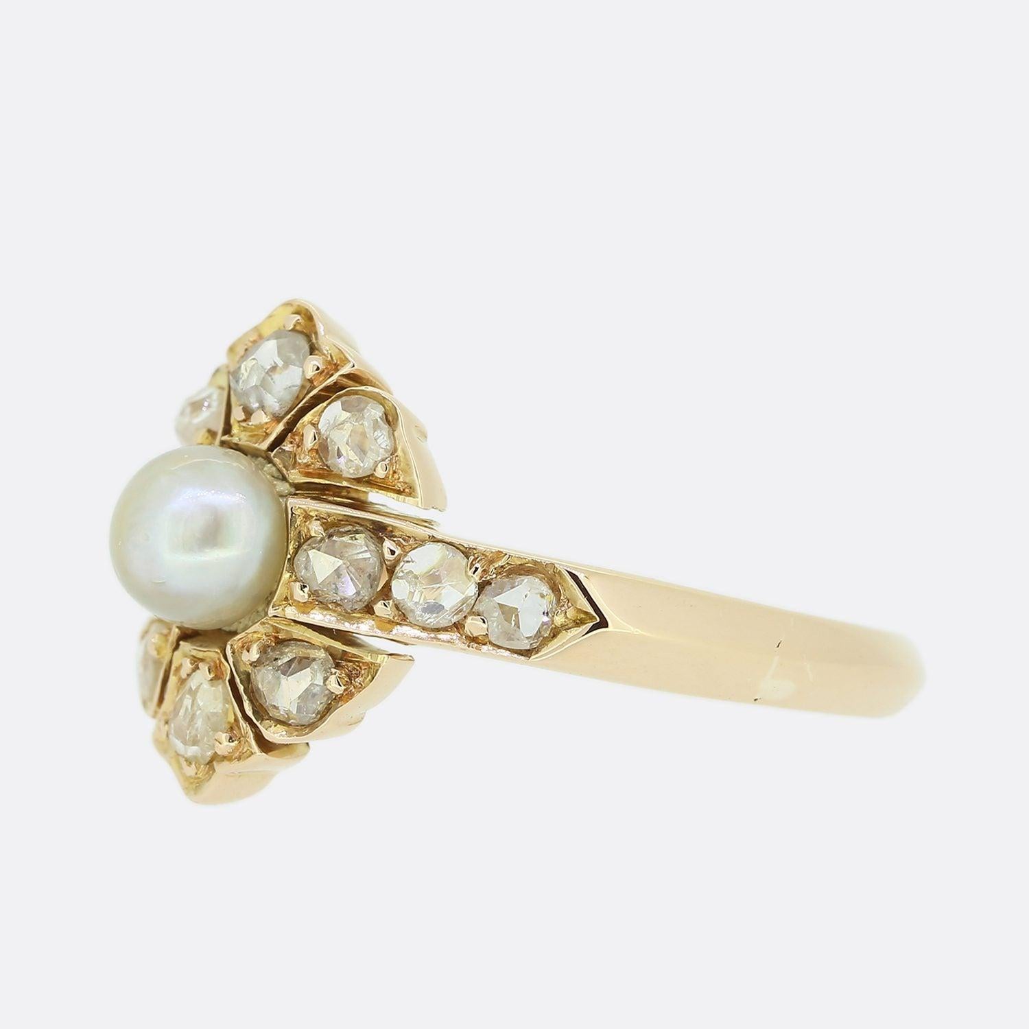 This is a wonderful 18ct yellow gold pearl and diamond cluster ring. The central pearl is natural and has a nice lustre and the diamonds are bright white sparkling rose cuts.

Condition: Used (Very Good)
Weight: 2.7 grams
UK Ring Size: J
Face