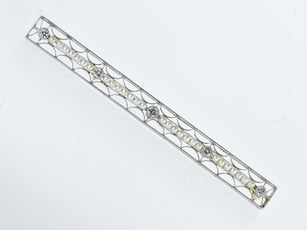 Antique Natural Pearl and Diamond Straight Pin, circa 1915 (Art déco) im Angebot