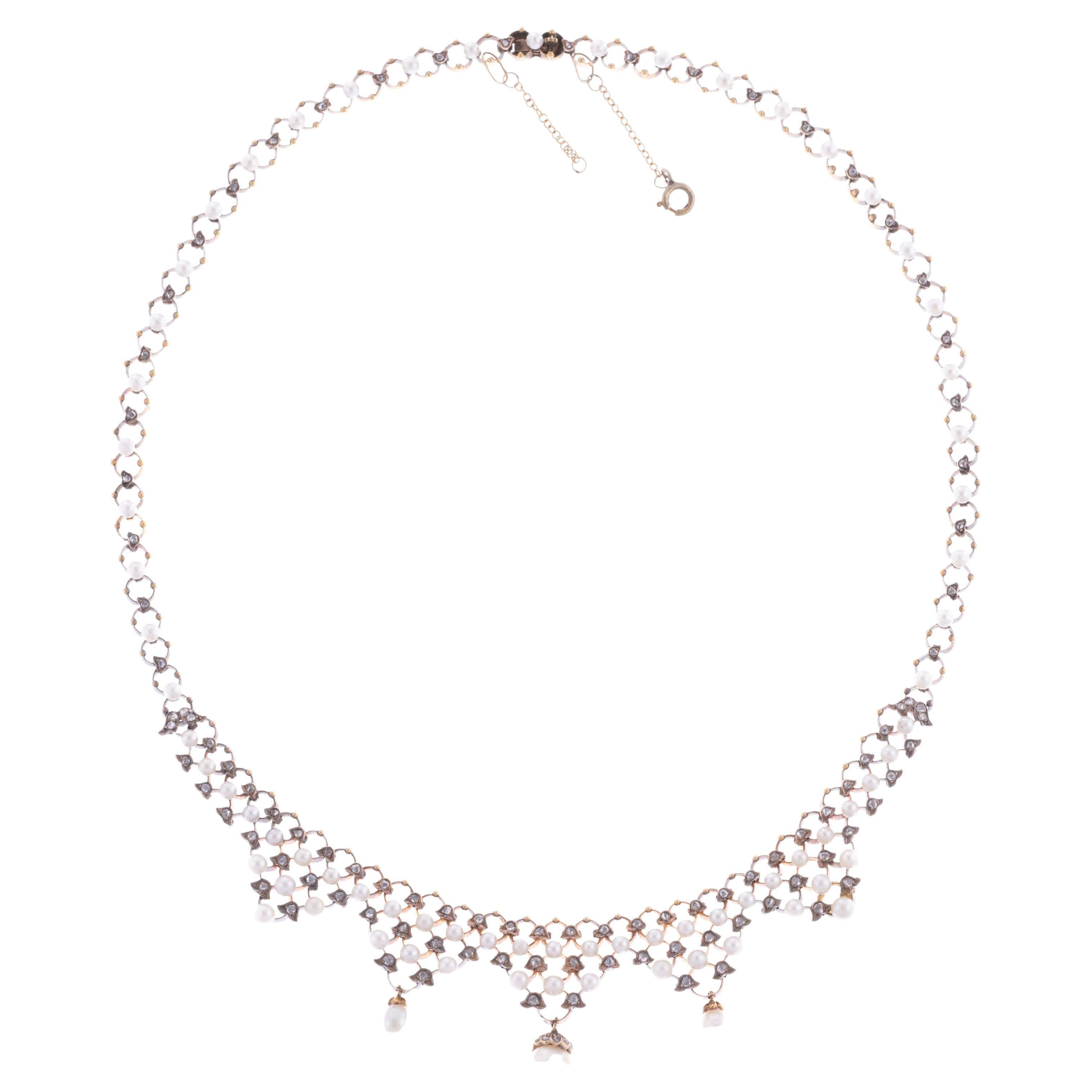Antike Halskette aus 18 Karat Gelbgold mit natürlicher Perle und Diamant im Rosenschliff