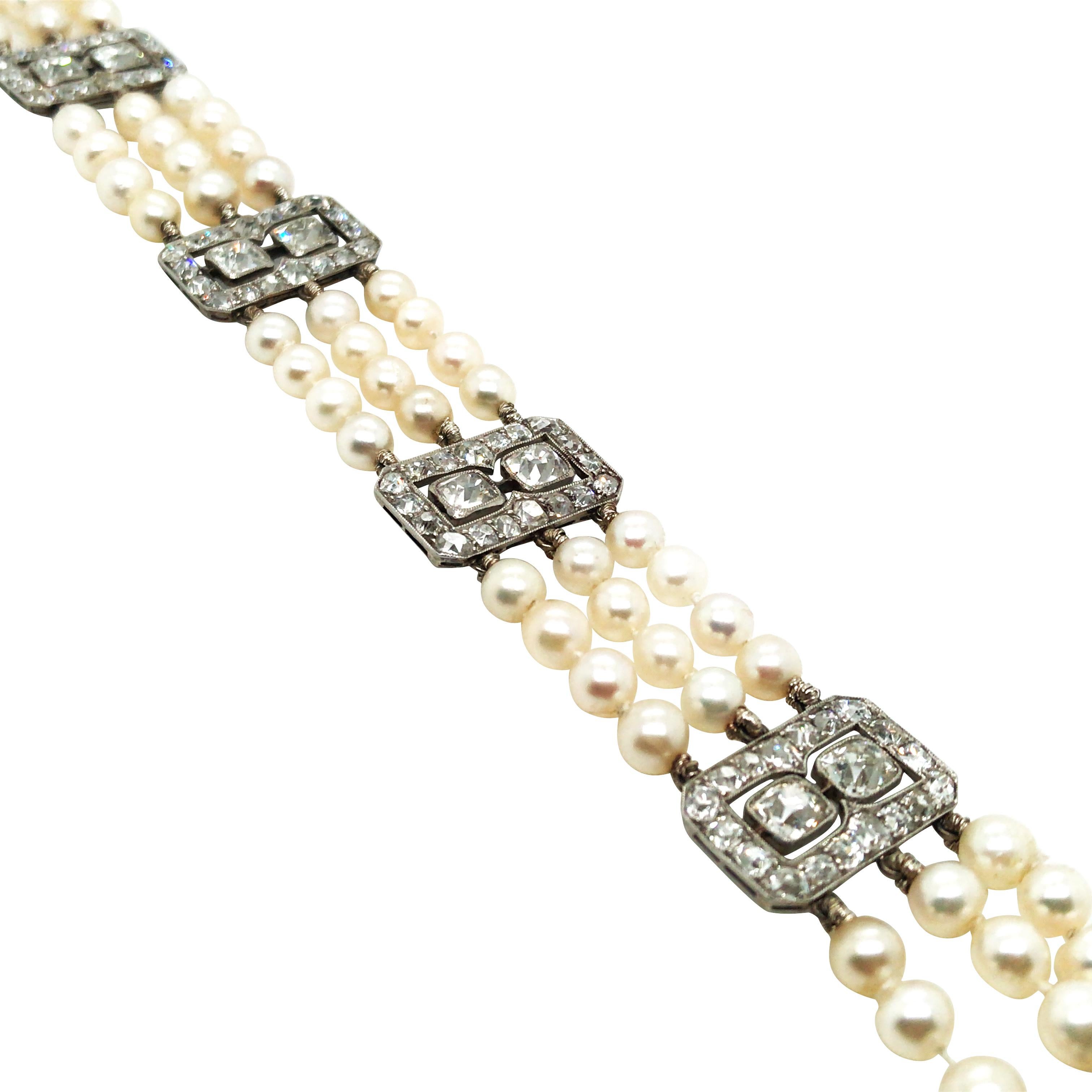 Taille vieille Europe Bracelet ancien en perles naturelles et diamants, DSEF en vente