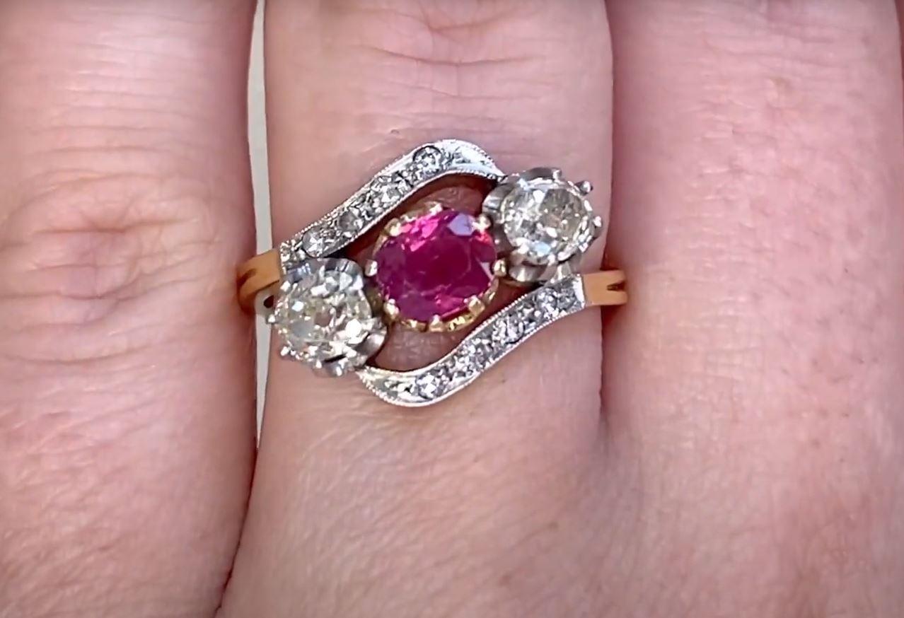 Antique Natural Ruby & Diamond Engagement Ring, Platinum & 18k Yellow Gold In Excellent Condition For Sale In New York, NY