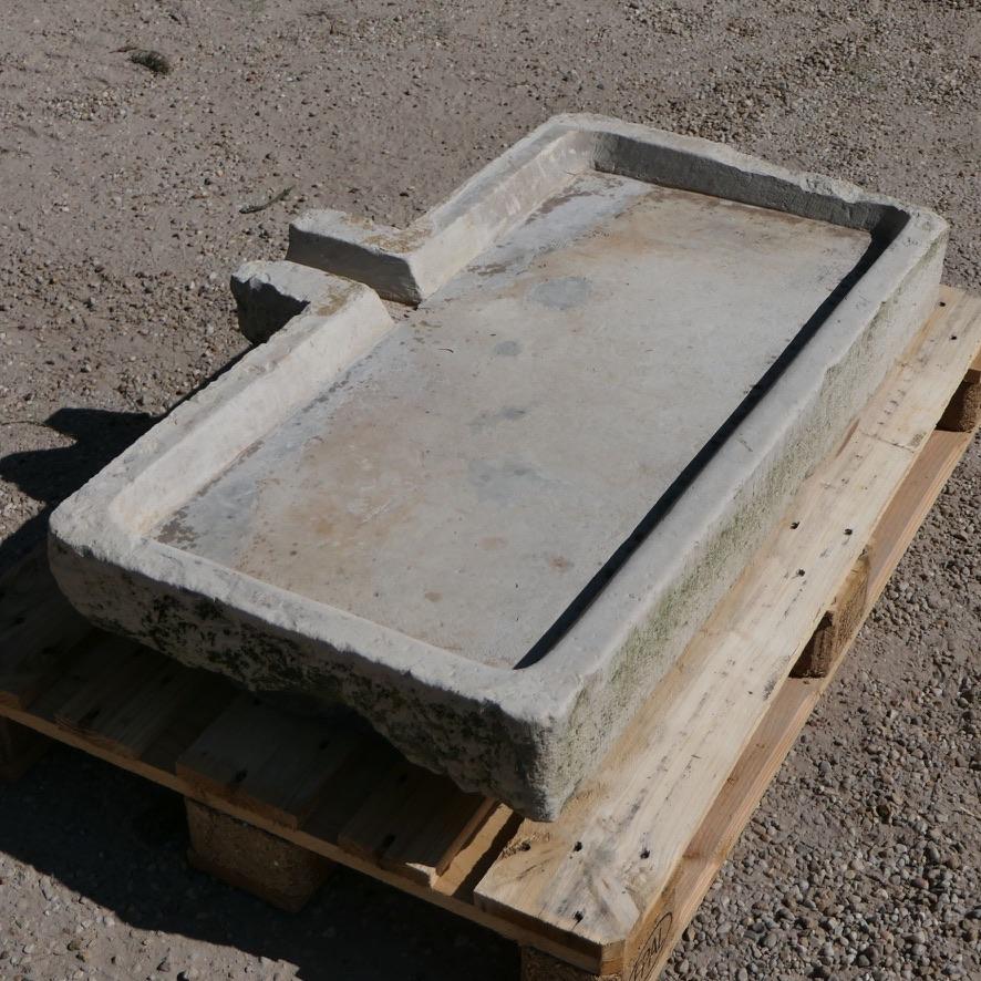 Antikes Naturstein-Spülbecken - Rustikaler Bauernhof-Trog (19. Jahrhundert) im Angebot