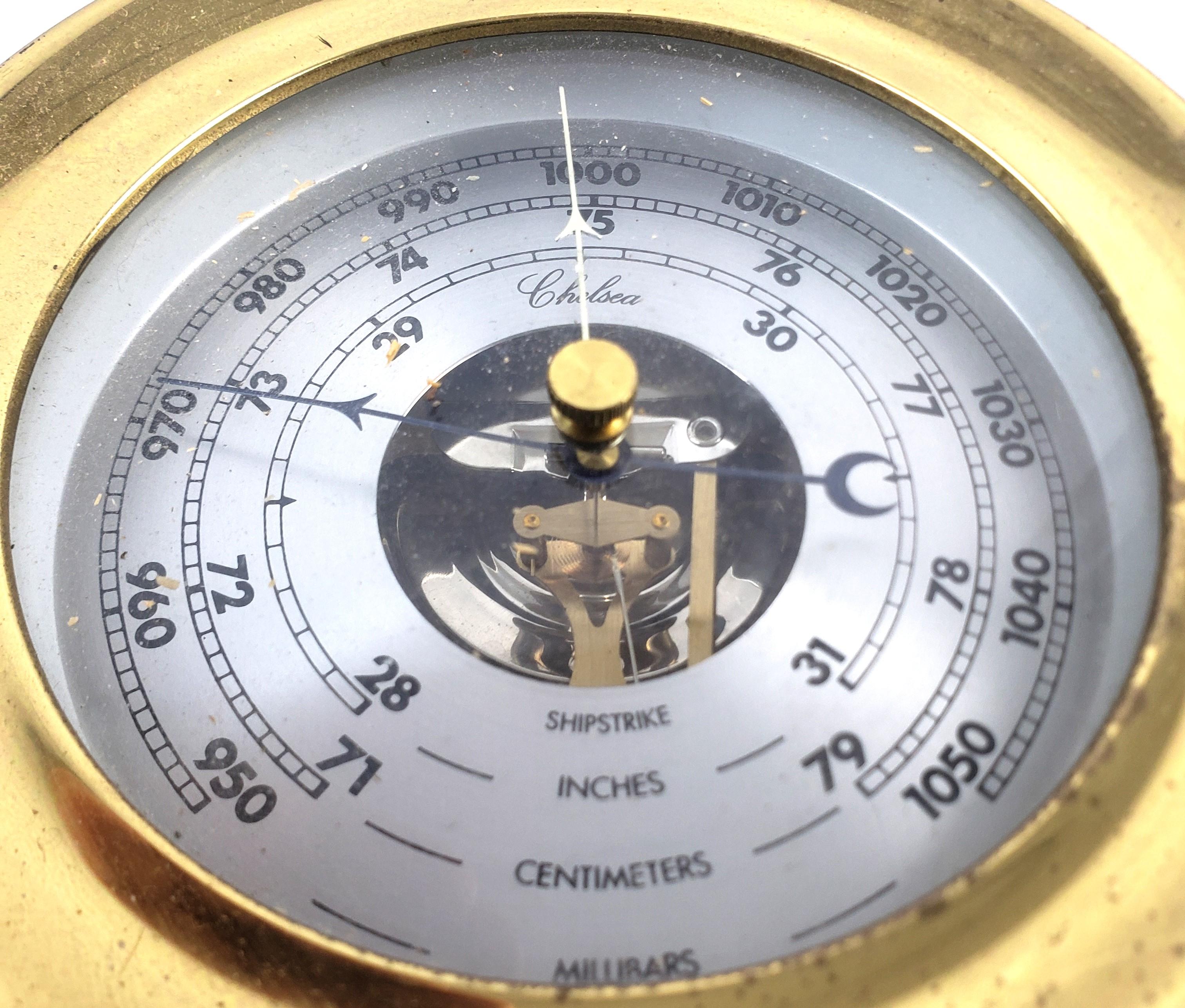 20ième siècle Horloge de bateau en laiton antique, baromètre et groupement de cloches en vente
