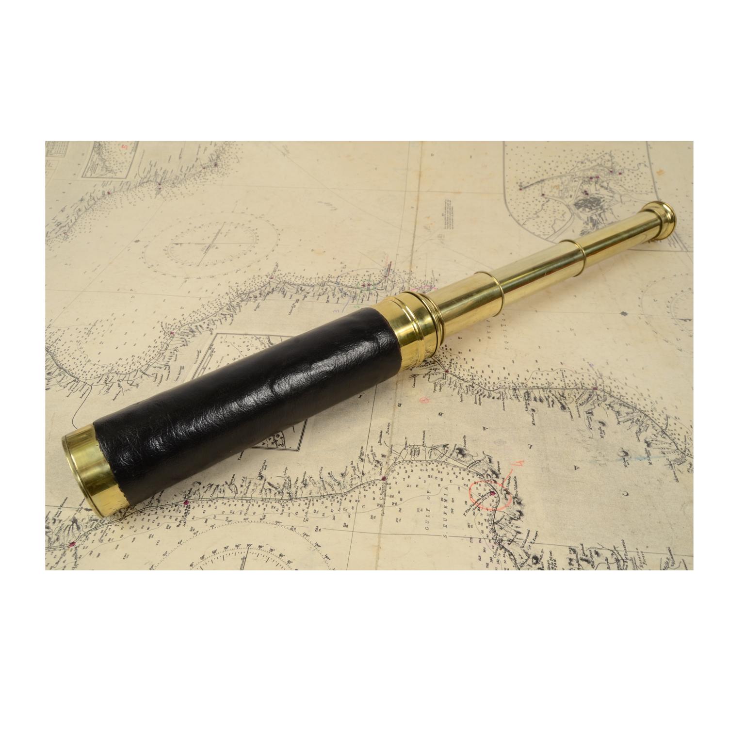 Brass telescope with leather-covered handle, focusing with three extensions. Maximum length 72 cm, minimum 24.5 cm, focal diameter 4 cm. French manufacture from the second half of the 19th century. Excellent condition, fully functional, complete