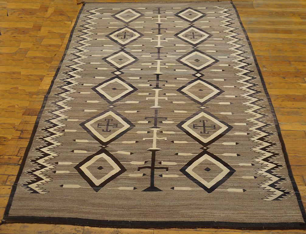 Early 20th Century American Navajo Carpet ( 4'6