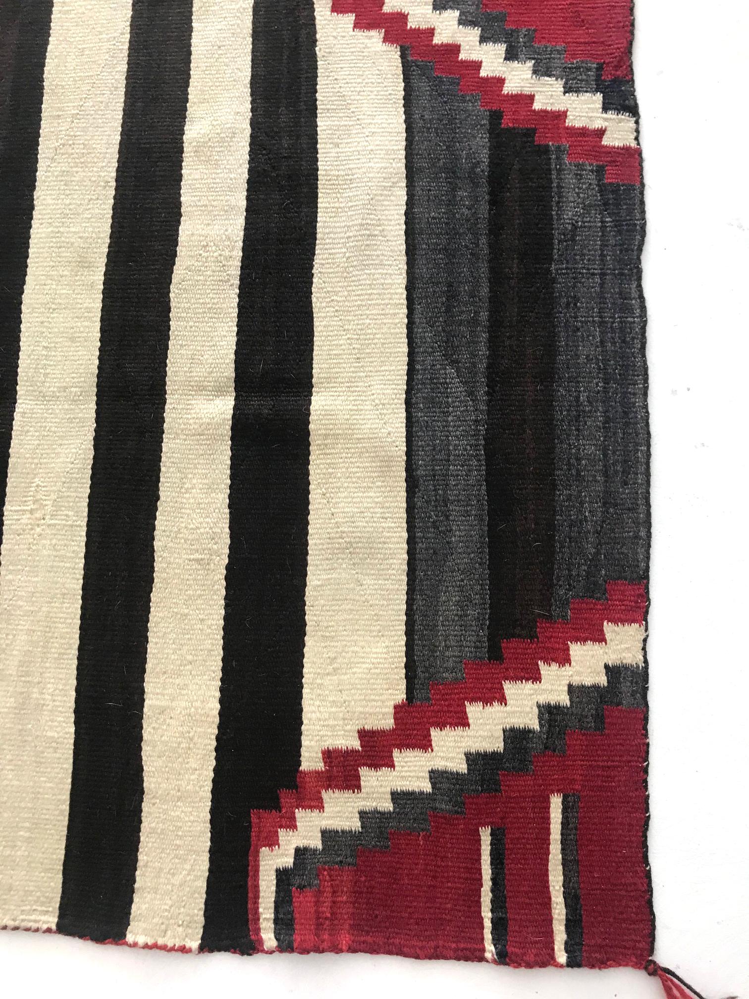 Hand-Woven Antique Navajo Chief Blanket Third Phase Revival For Sale