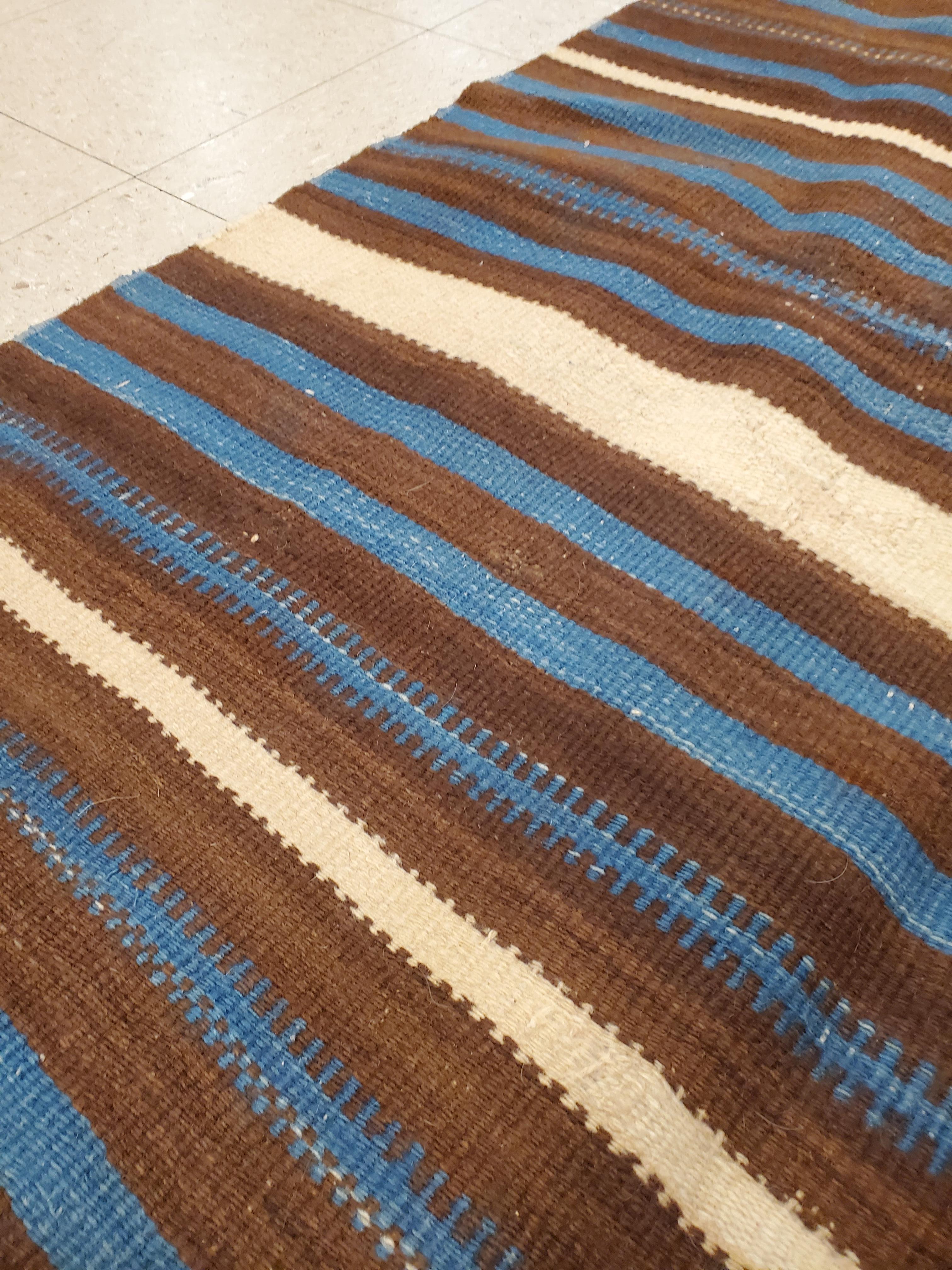 Antique Navajo Indian Rio Grande Blanket, Handmade Rug, Folk Art, Blue In Good Condition For Sale In New York, NY