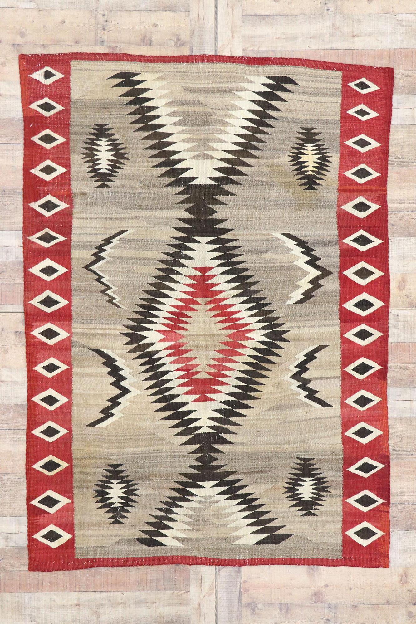 Native American Antique Eye Dazzler Navajo Rug In Good Condition In Dallas, TX