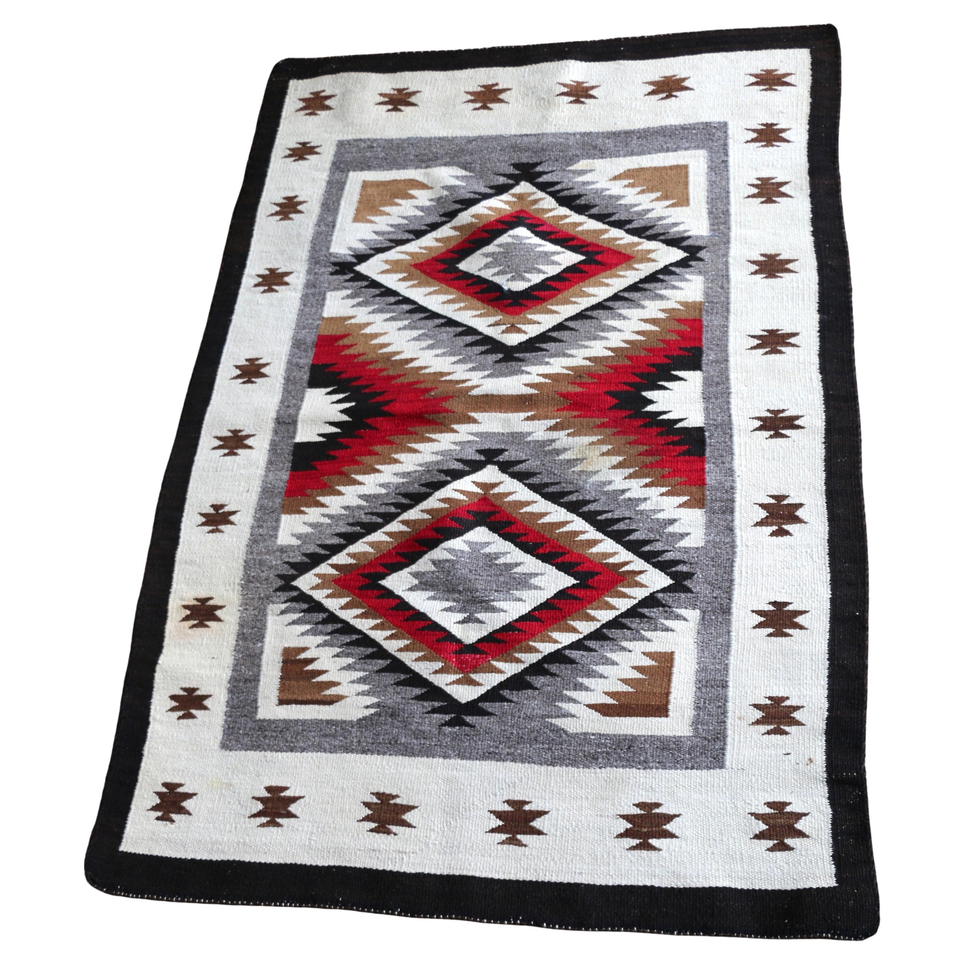 Tappeto antico dei nativi americani del Navajo, inizio XX secolo 50" X 34"