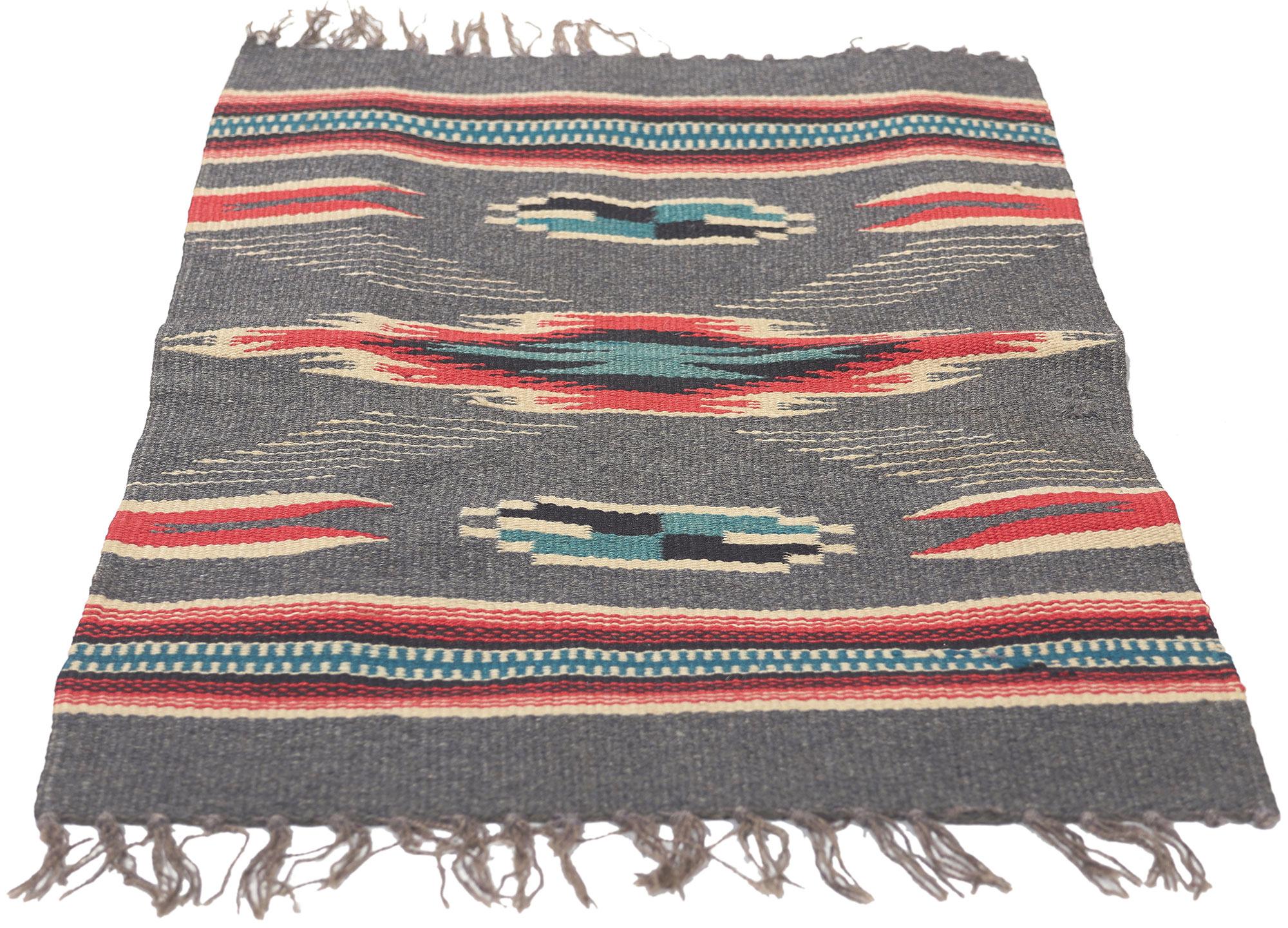 Antiker Chimayo-Teppich im Navajo-Stil aus New Mexico (amerikanisch) im Angebot