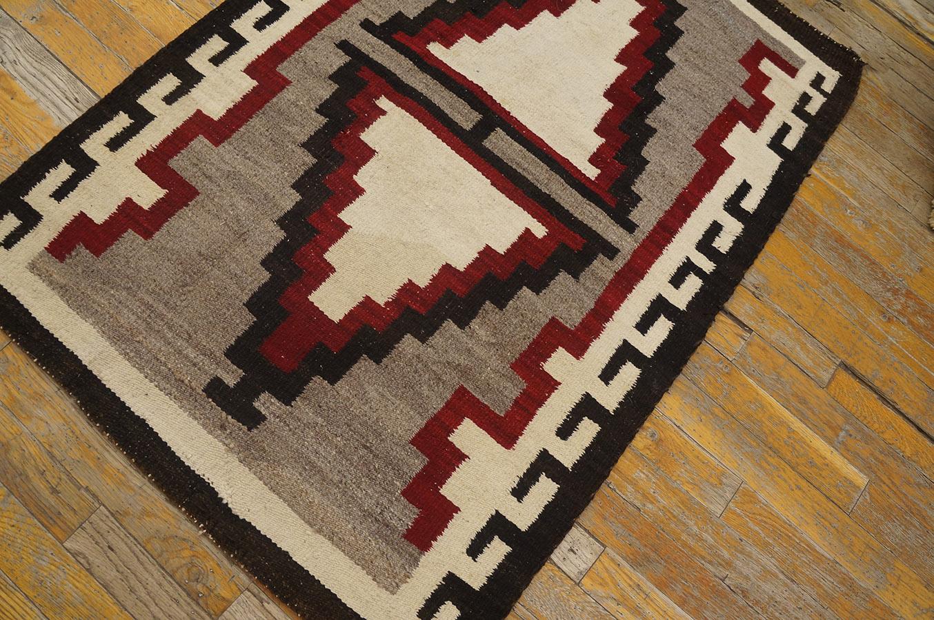 Wool 1930s American Navajo Carpet ( 2'6