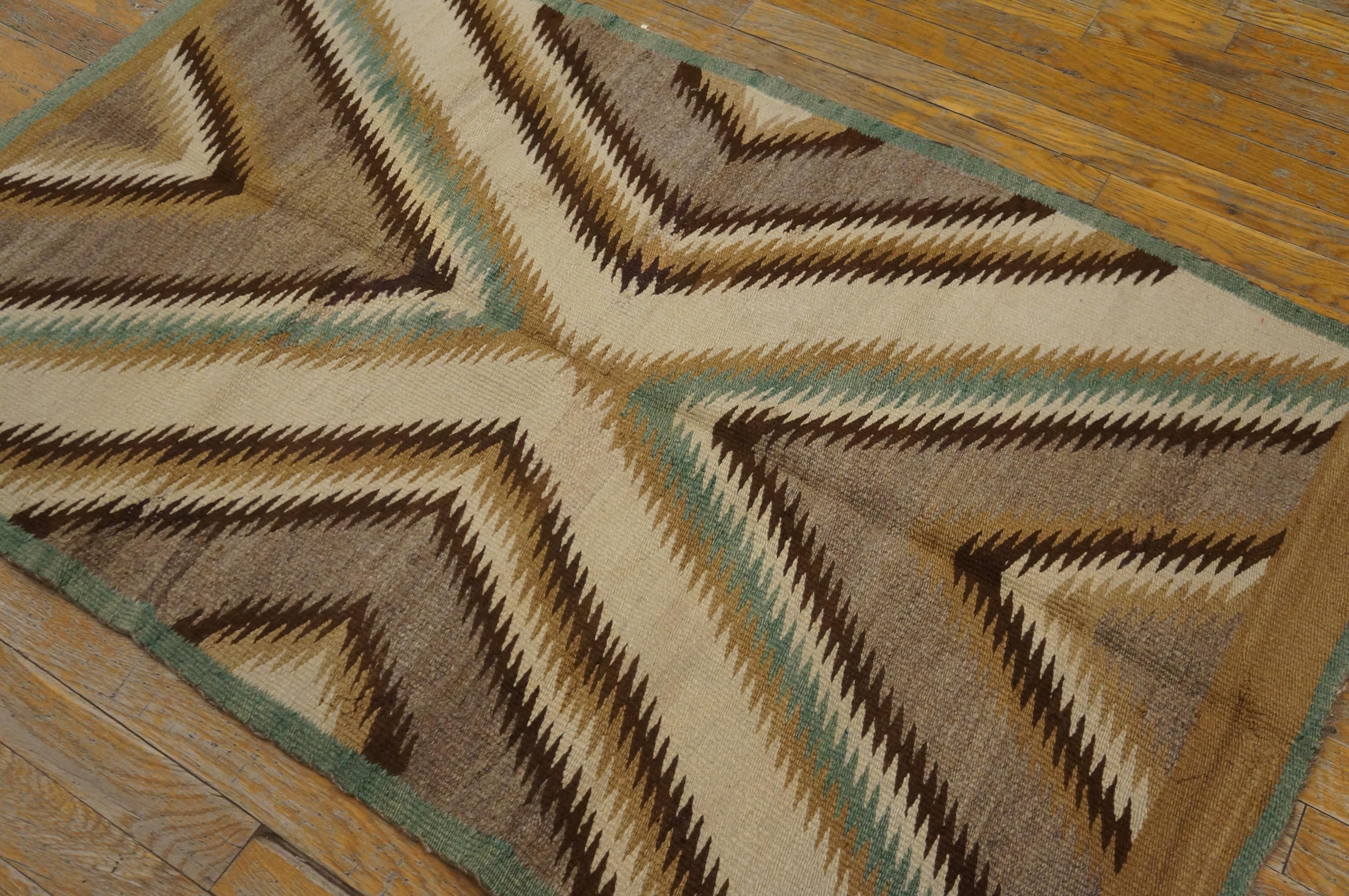 Hand-Woven 1920s American Navajo Carpet ( 2'9