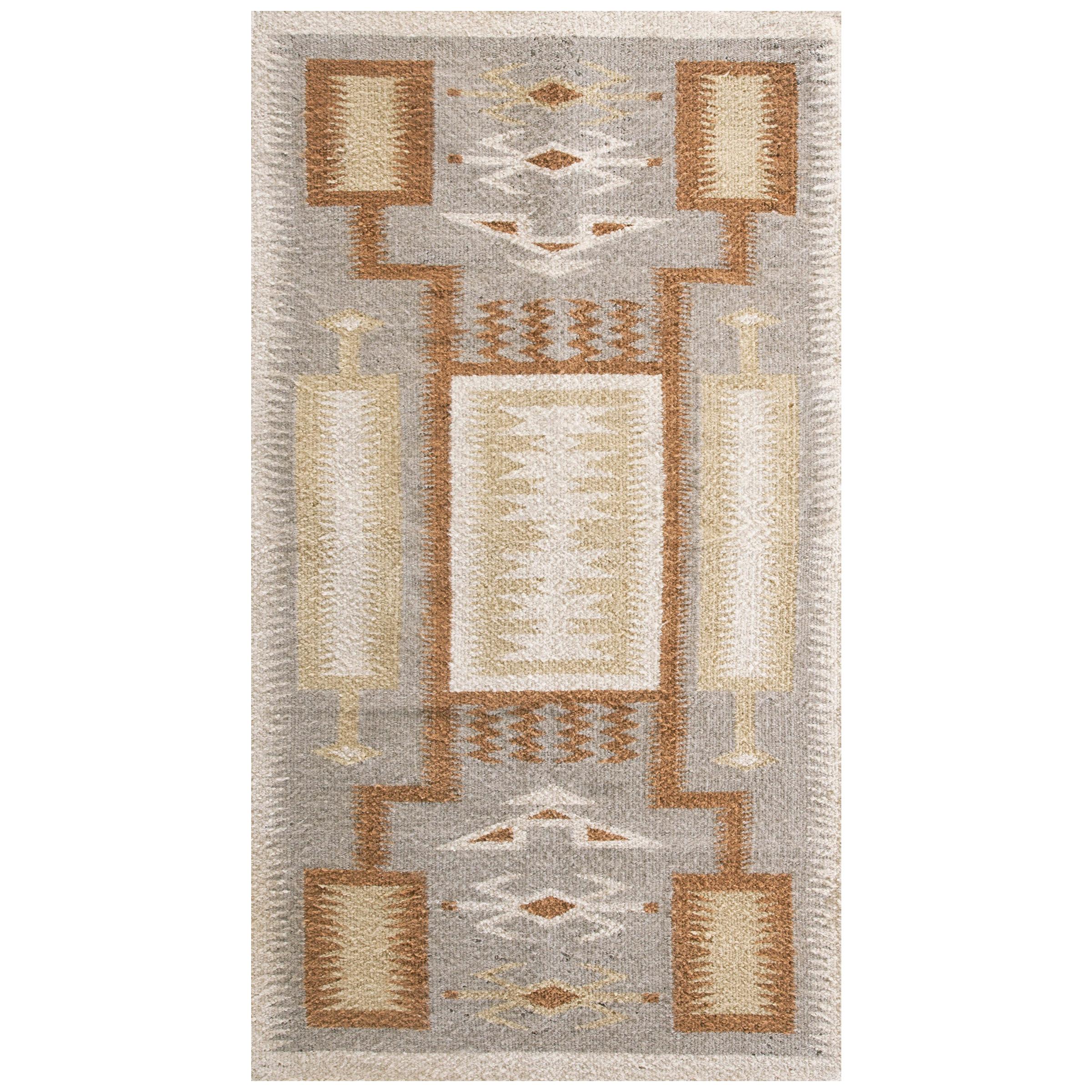 1930s American Navajo Storm Pattern Rug ( 2'7" x 4'8" - 79 x 142 ) For Sale