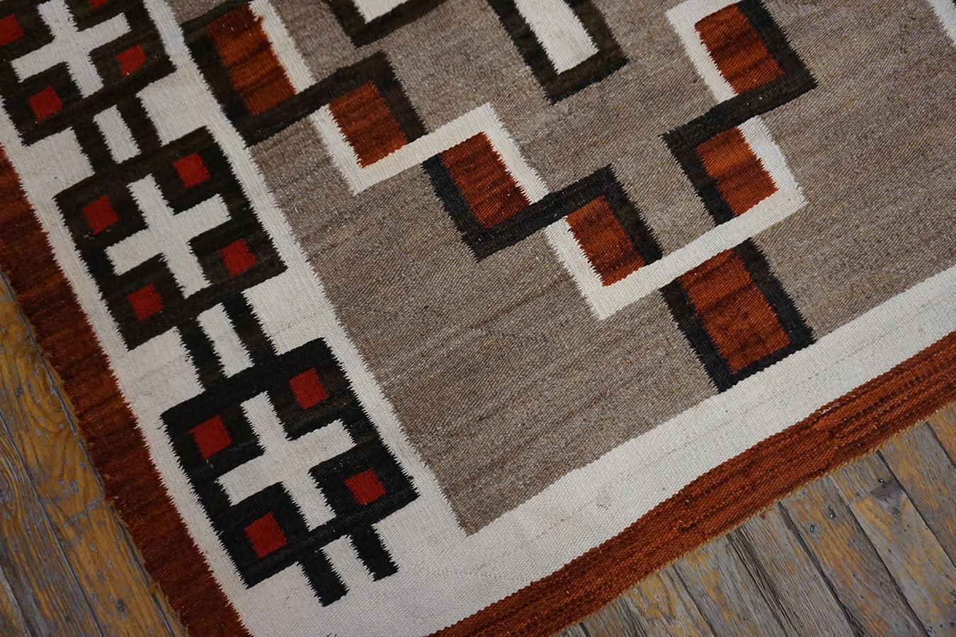 Early 20th Century American Navajo Carpet ( 4' x 5'9