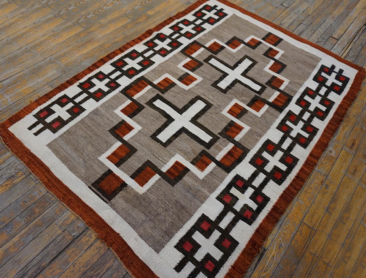 Hand-Woven Early 20th Century American Navajo Carpet ( 4' x 5'9